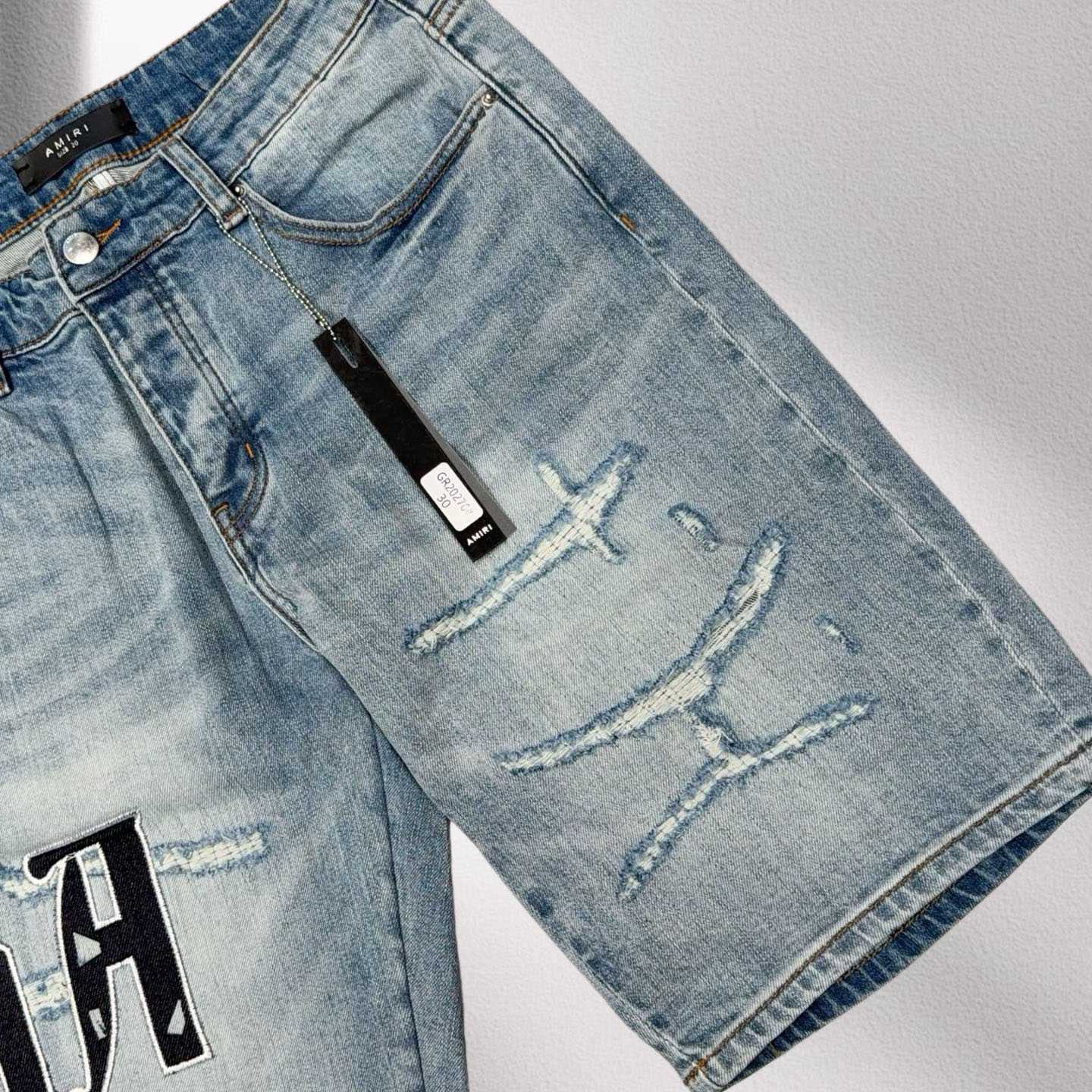 Amiri Shorts   20276 - FashionPlug