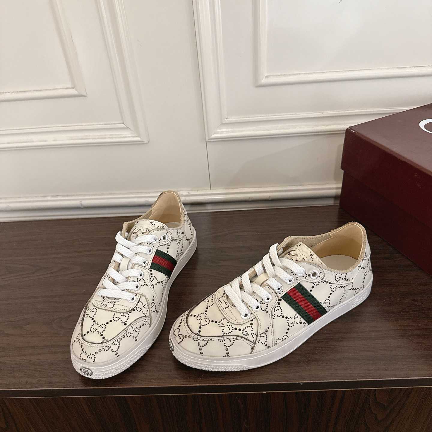 Gucci Stretch Low-Top Sneaker - FashionPlug