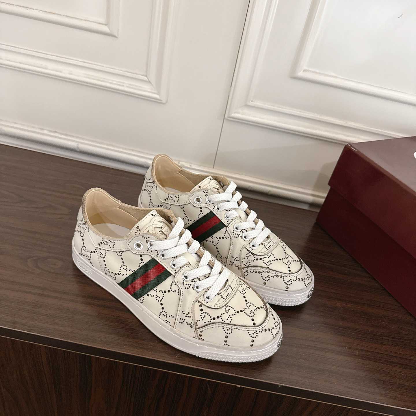 Gucci Stretch Low-Top Sneaker - FashionPlug