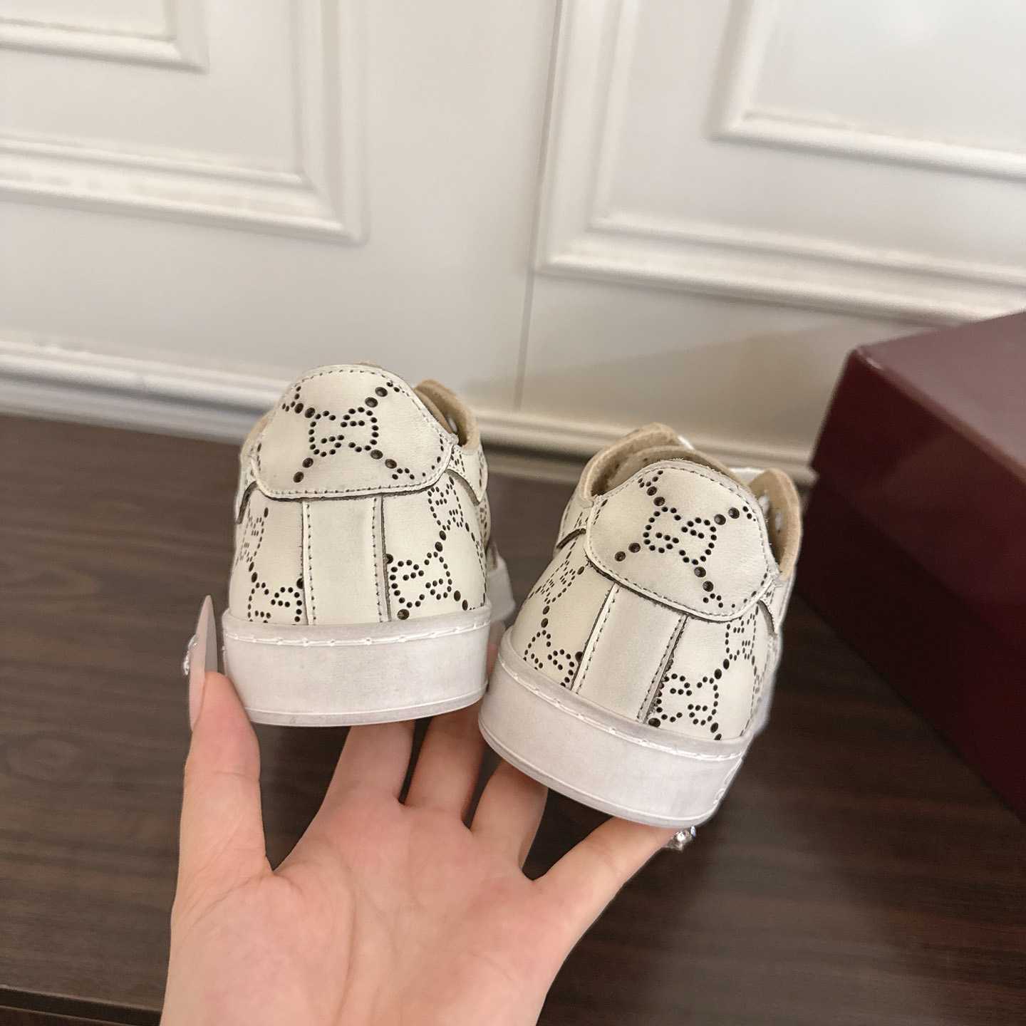 Gucci Stretch Low-Top Sneaker - FashionPlug