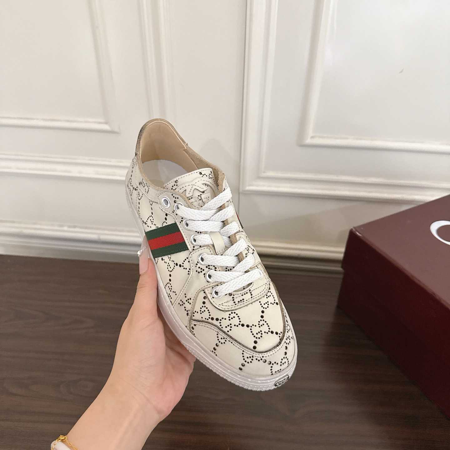 Gucci Stretch Low-Top Sneaker - FashionPlug