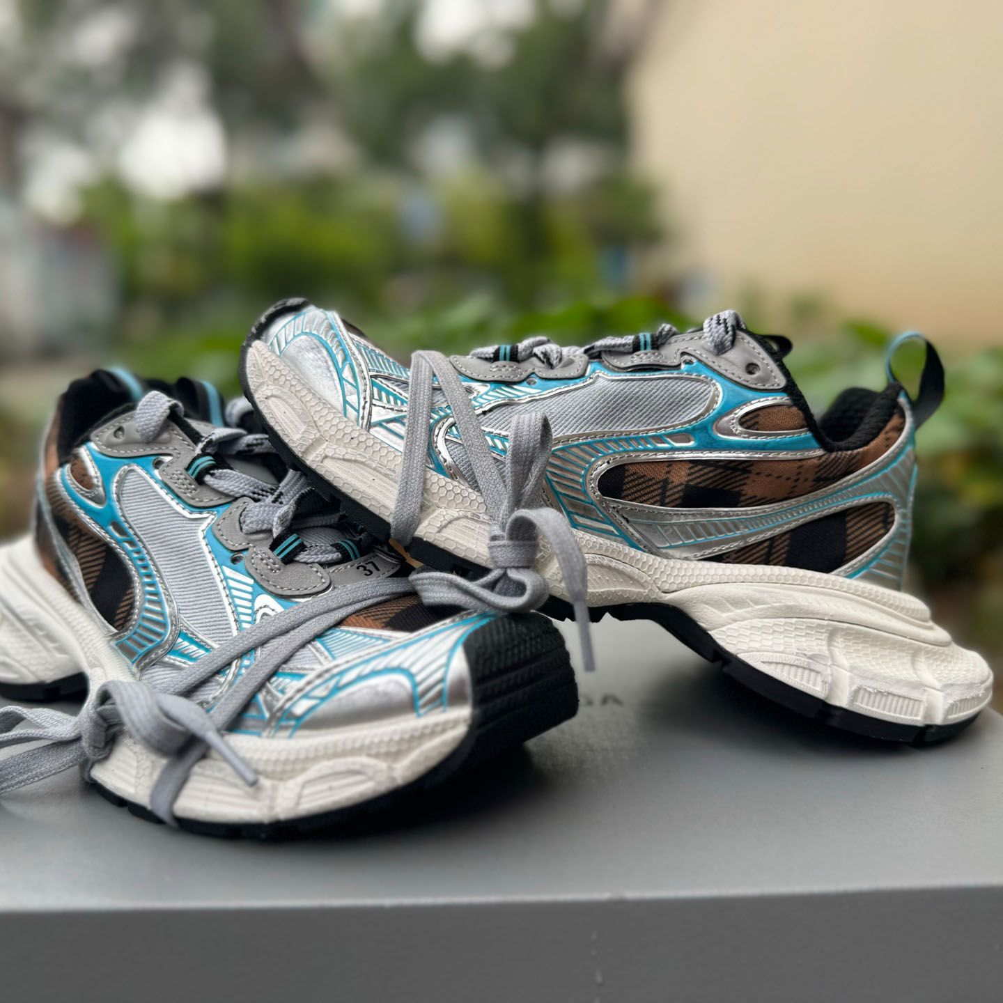 Balenciaga 3XL Sneaker  - FashionPlug