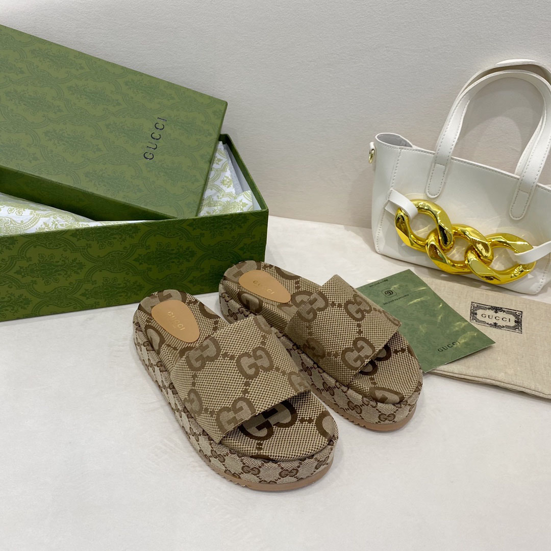  Gucci Wmns GG Lame Platform Slide Sandal 'Camel Monogram' - FashionPlug