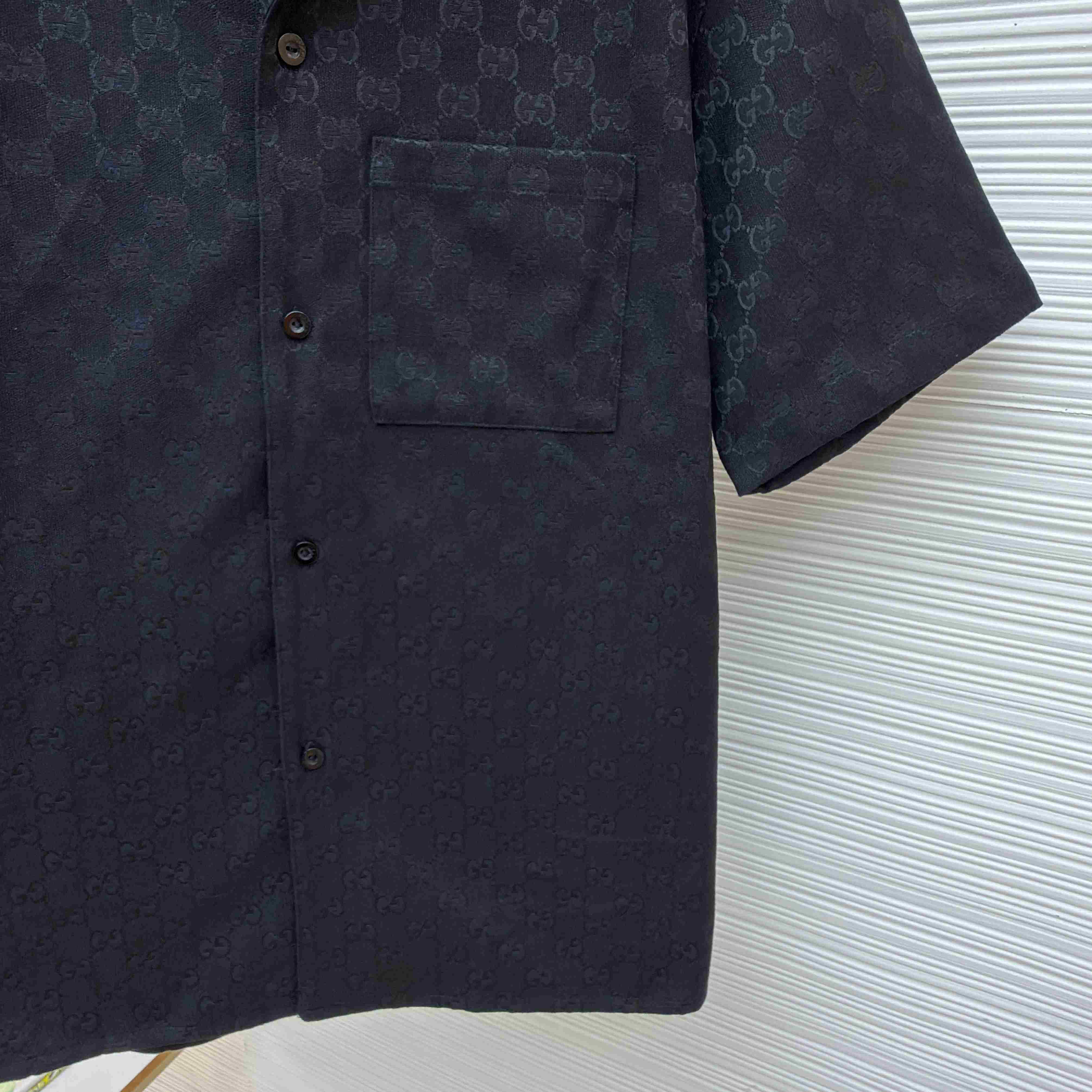 Gucci GG Canvas Linen Blend Bowling Shirt - FashionPlug