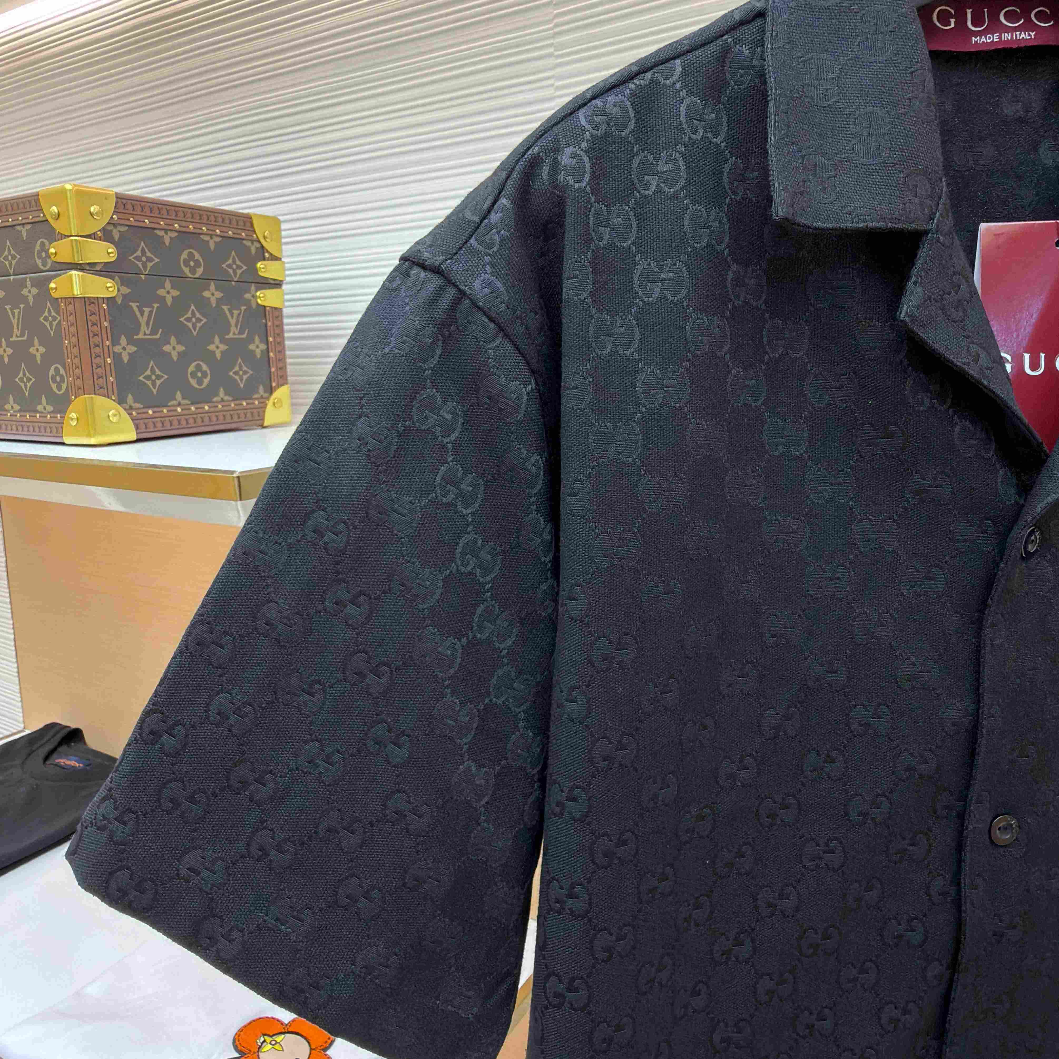 Gucci GG Canvas Linen Blend Bowling Shirt - FashionPlug