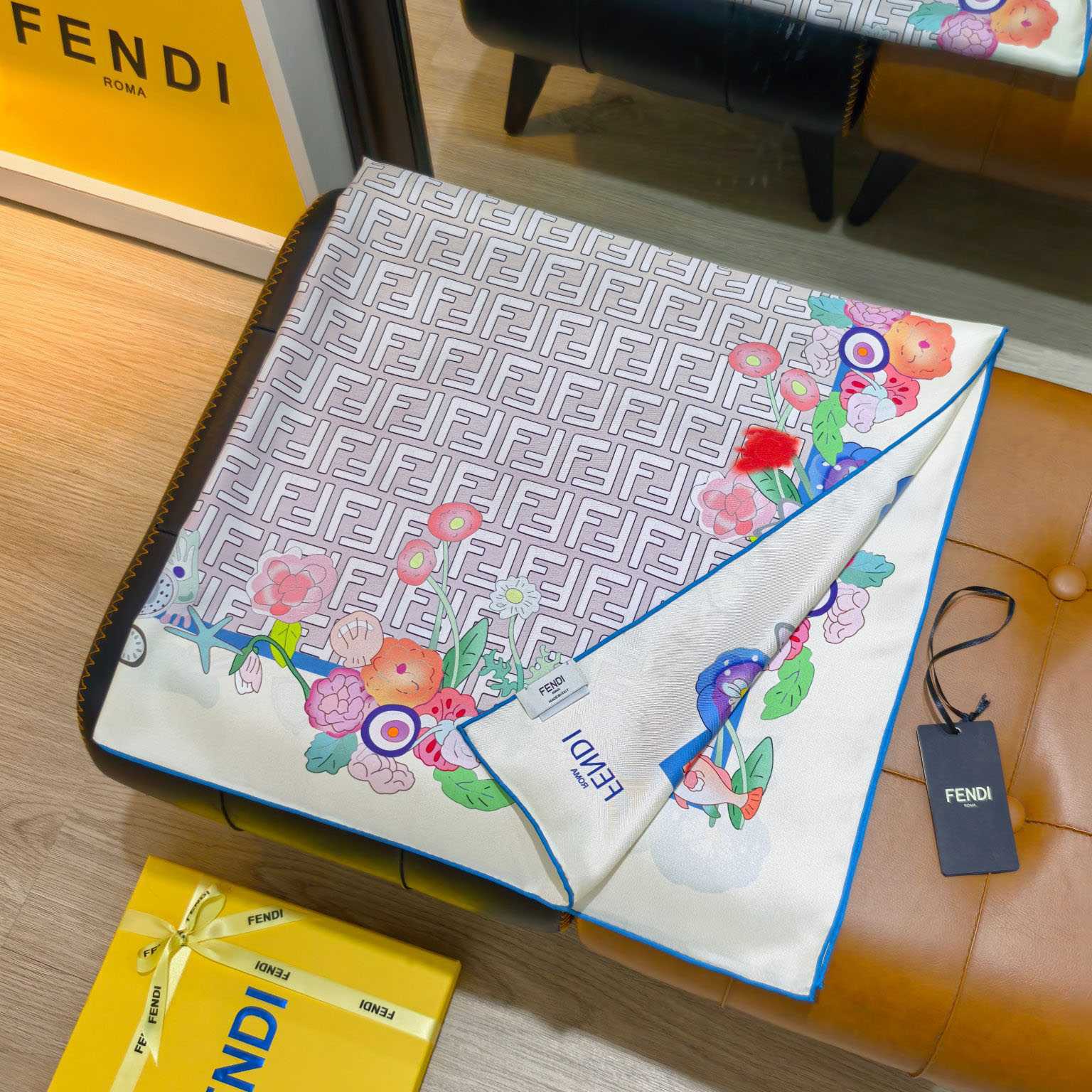 Fendi Future Fantastic Foulard - FashionPlug