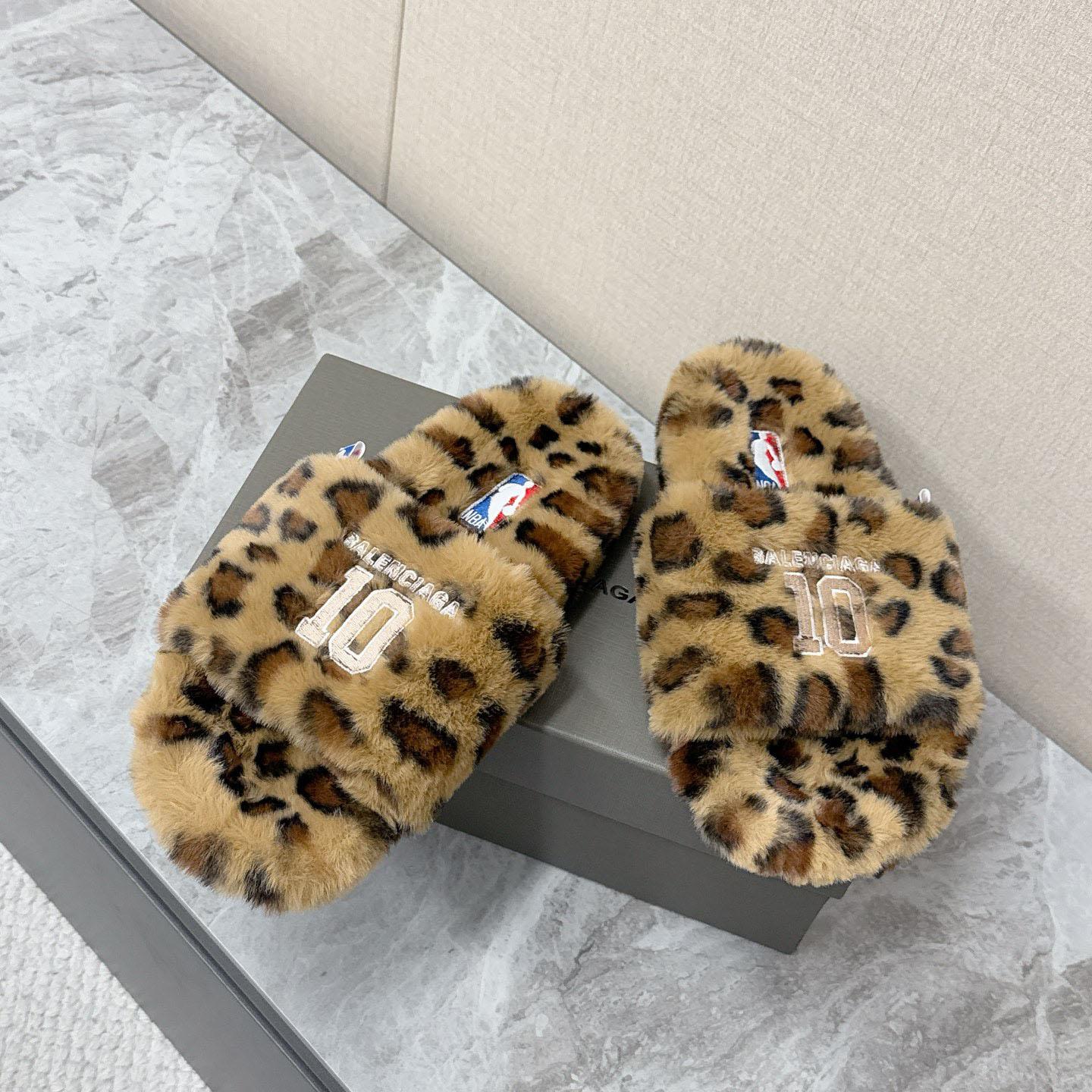 Balenciaga | Nba Collaboration Furry Open Mule - FashionPlug