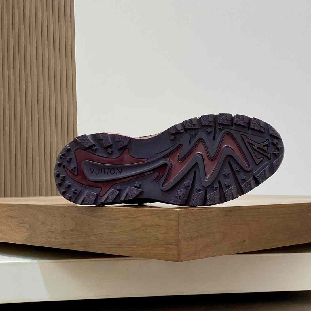 Louis Vuitton  Runner Tatic Sneaker  - FashionPlug