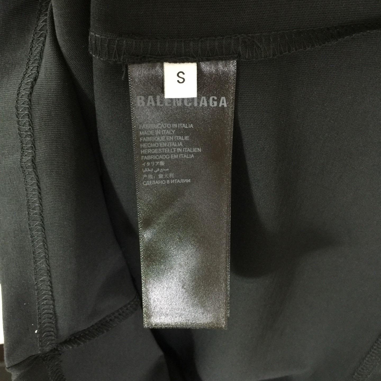 Balenciaga Cotton WFP Oversized Logo T-Shirt - FashionPlug
