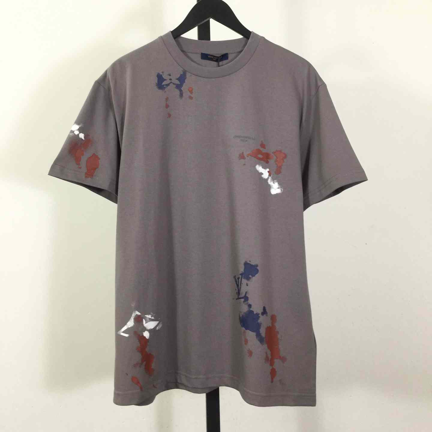 Louis Vuitton Graphic T-Shirt   1AK7HI - FashionPlug