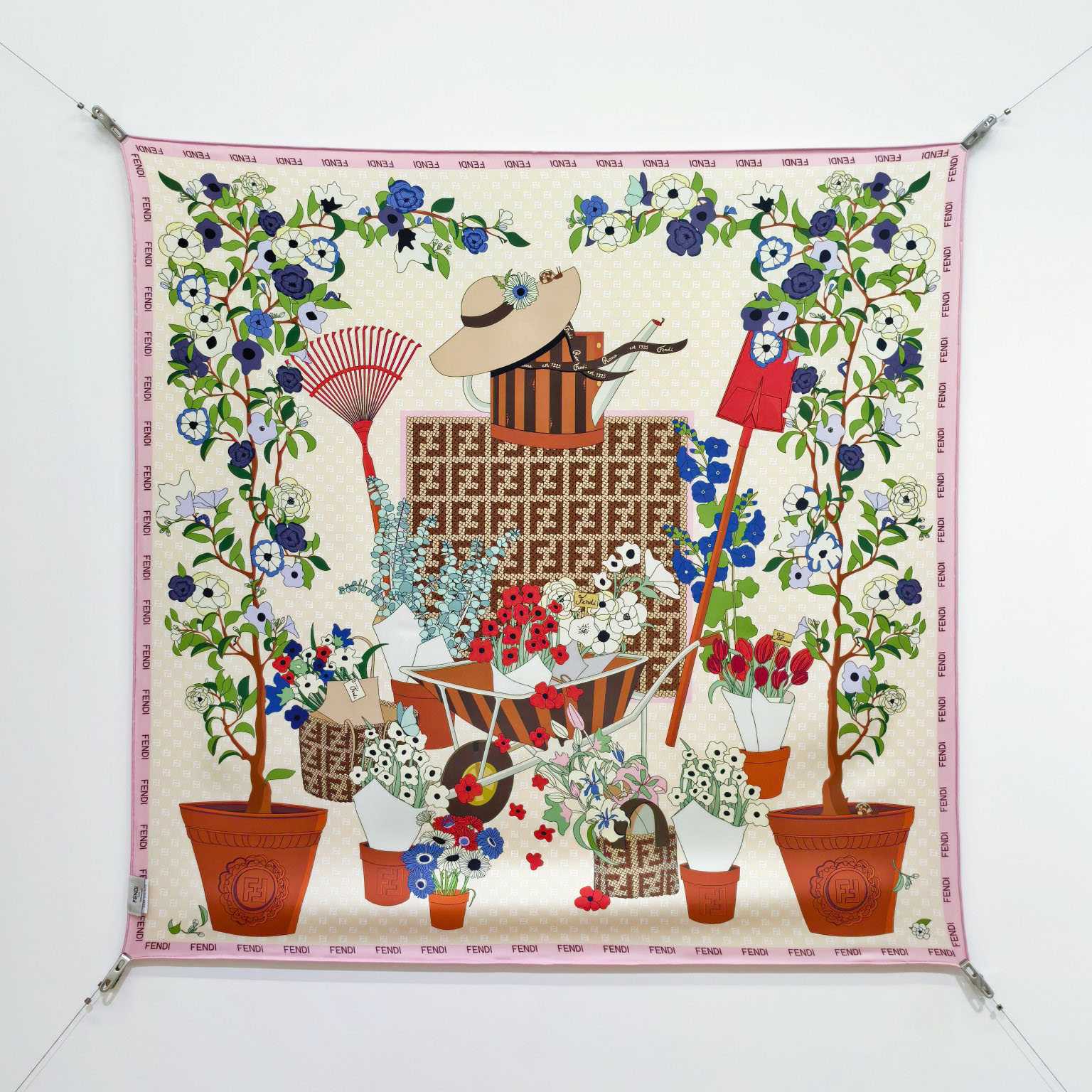 Fendi Gardening Foulard - FashionPlug