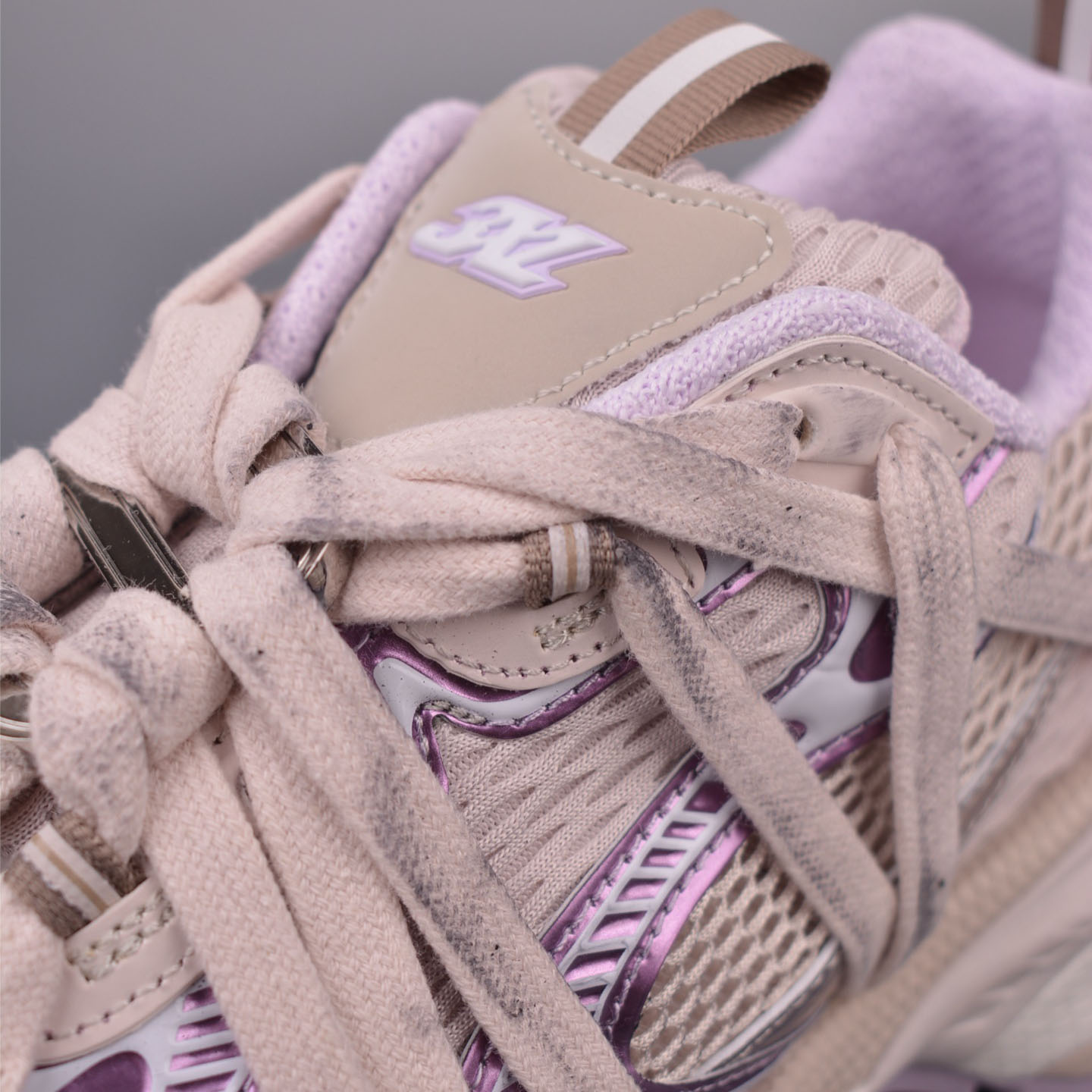 Balenciaga 3XL Extreme Laces B Sneaker - FashionPlug
