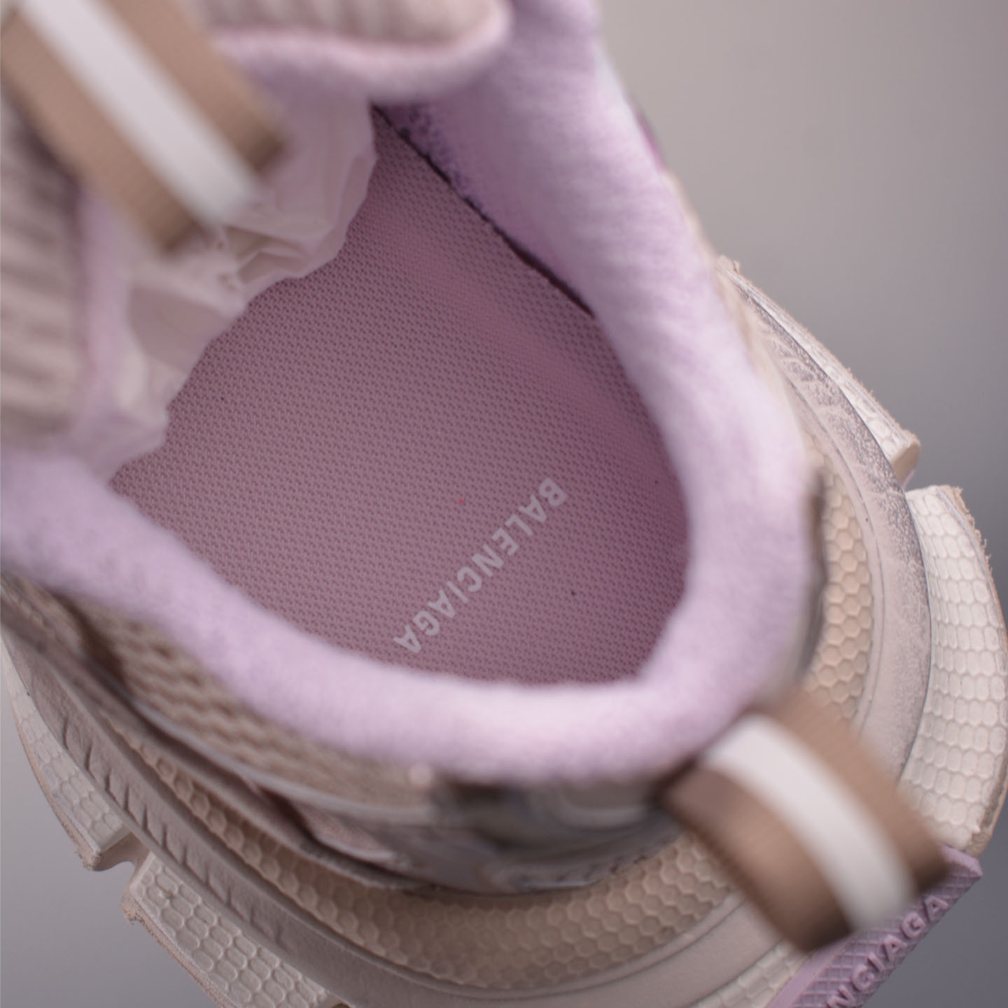 Balenciaga 3XL Extreme Laces B Sneaker - FashionPlug