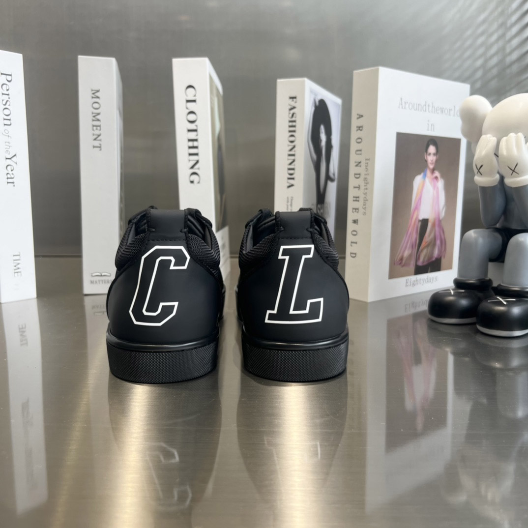 Christian Louboutin Louis Junior Leather Sneakers - FashionPlug