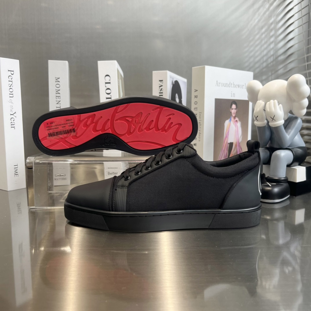 Christian Louboutin Louis Junior Leather Sneakers - FashionPlug