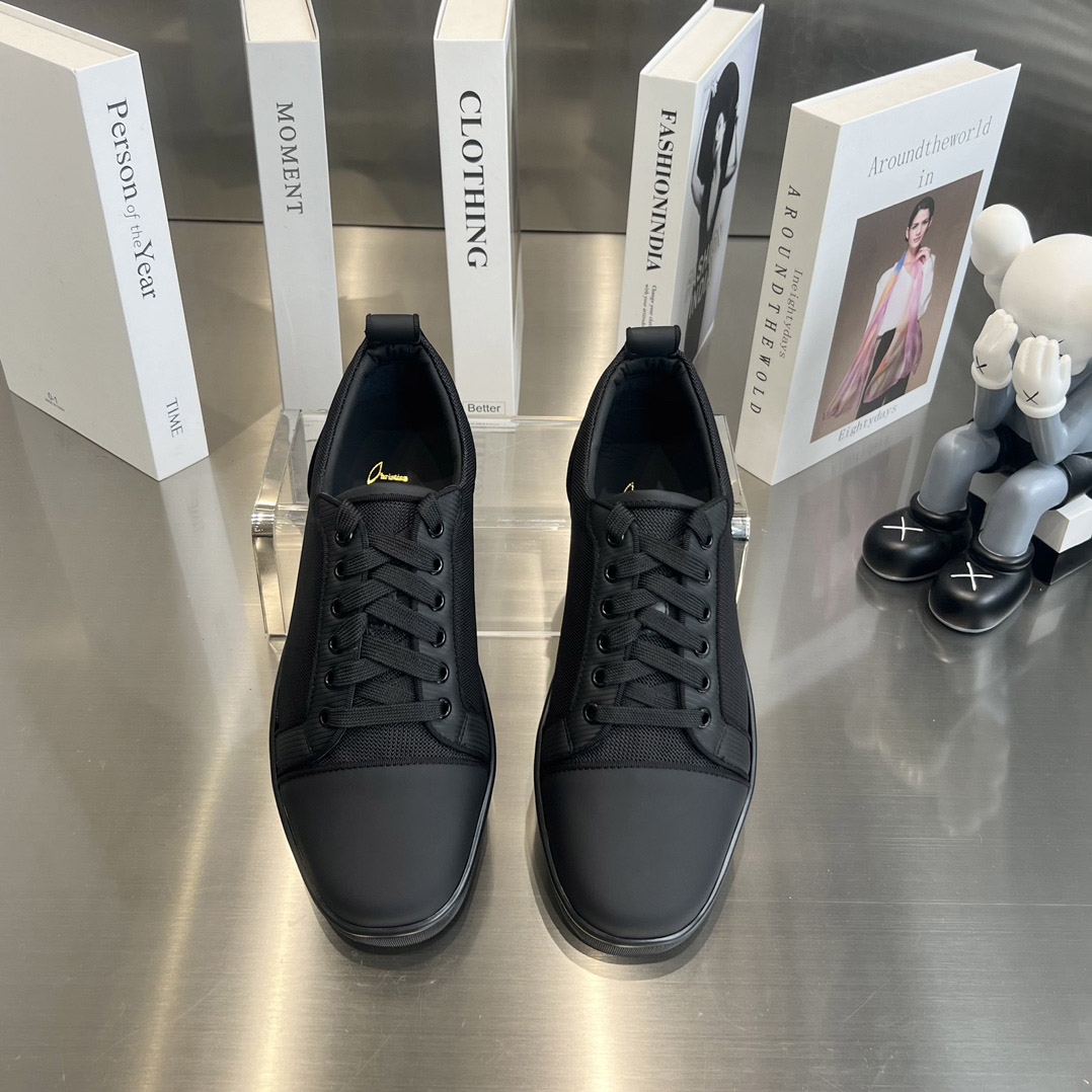 Christian Louboutin Louis Junior Leather Sneakers - FashionPlug