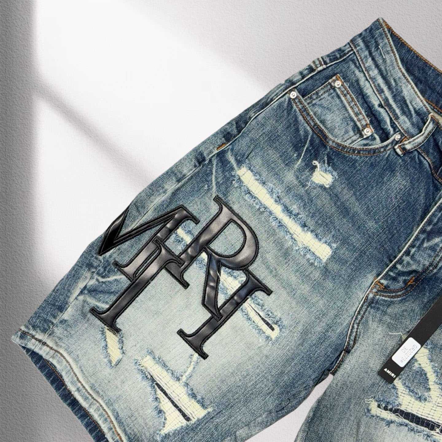 Amiri Shorts    20273 - FashionPlug