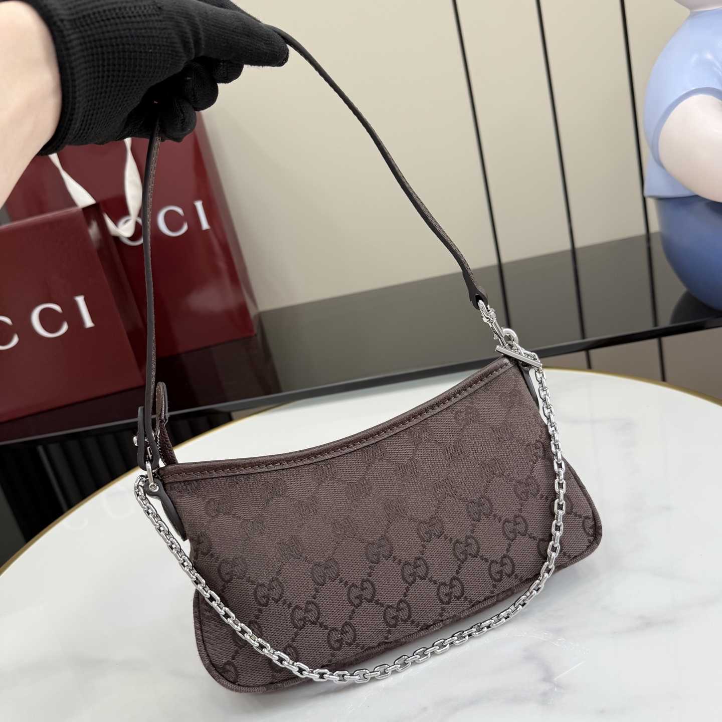 Gucci Gossip Small Shoulder Bag - FashionPlug
