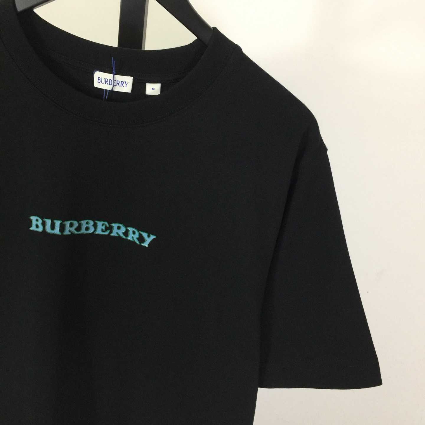 Burberry Heritage Logo Cotton T-shirt - FashionPlug