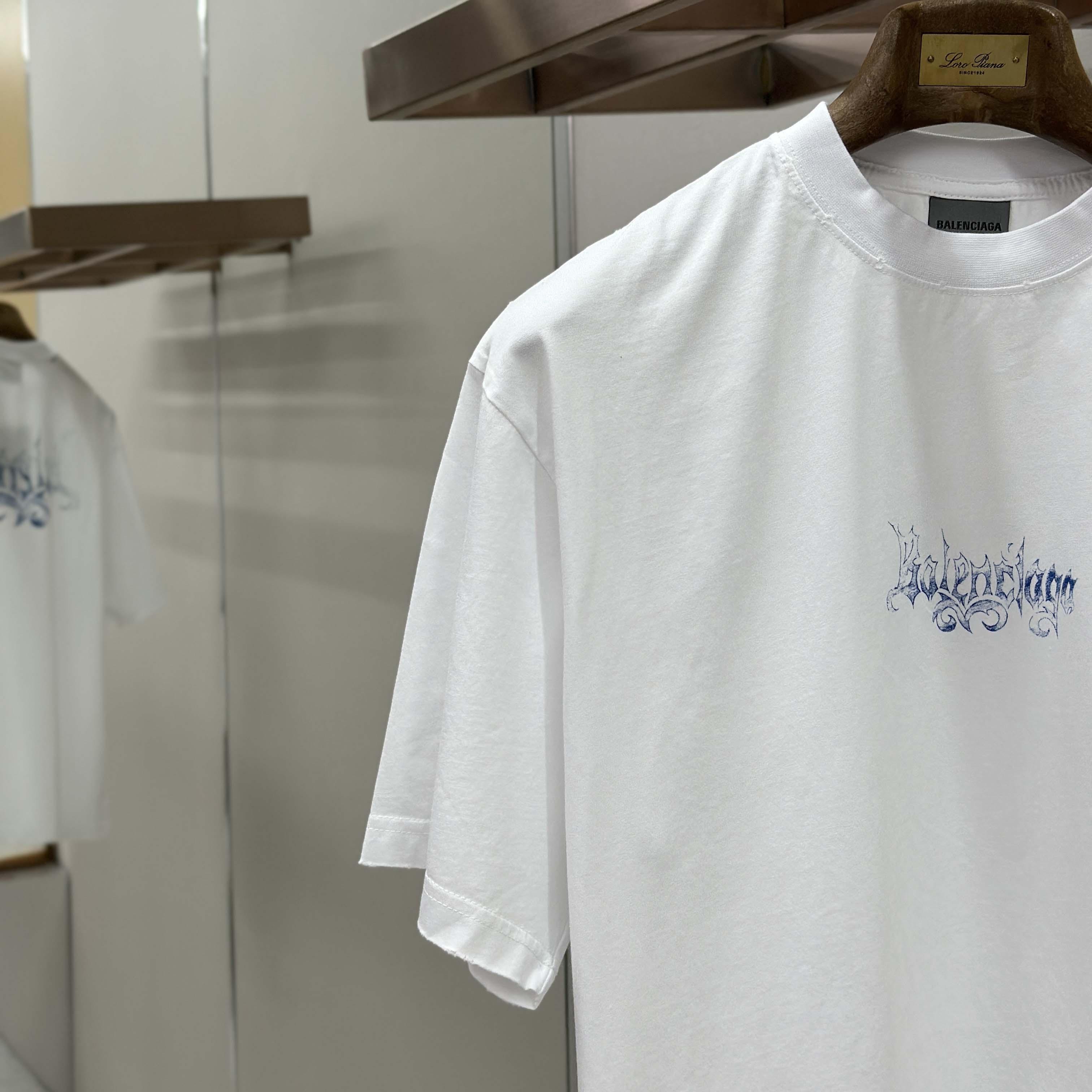 Balenciaga Sketchy Medium Fit T-Shirt - FashionPlug