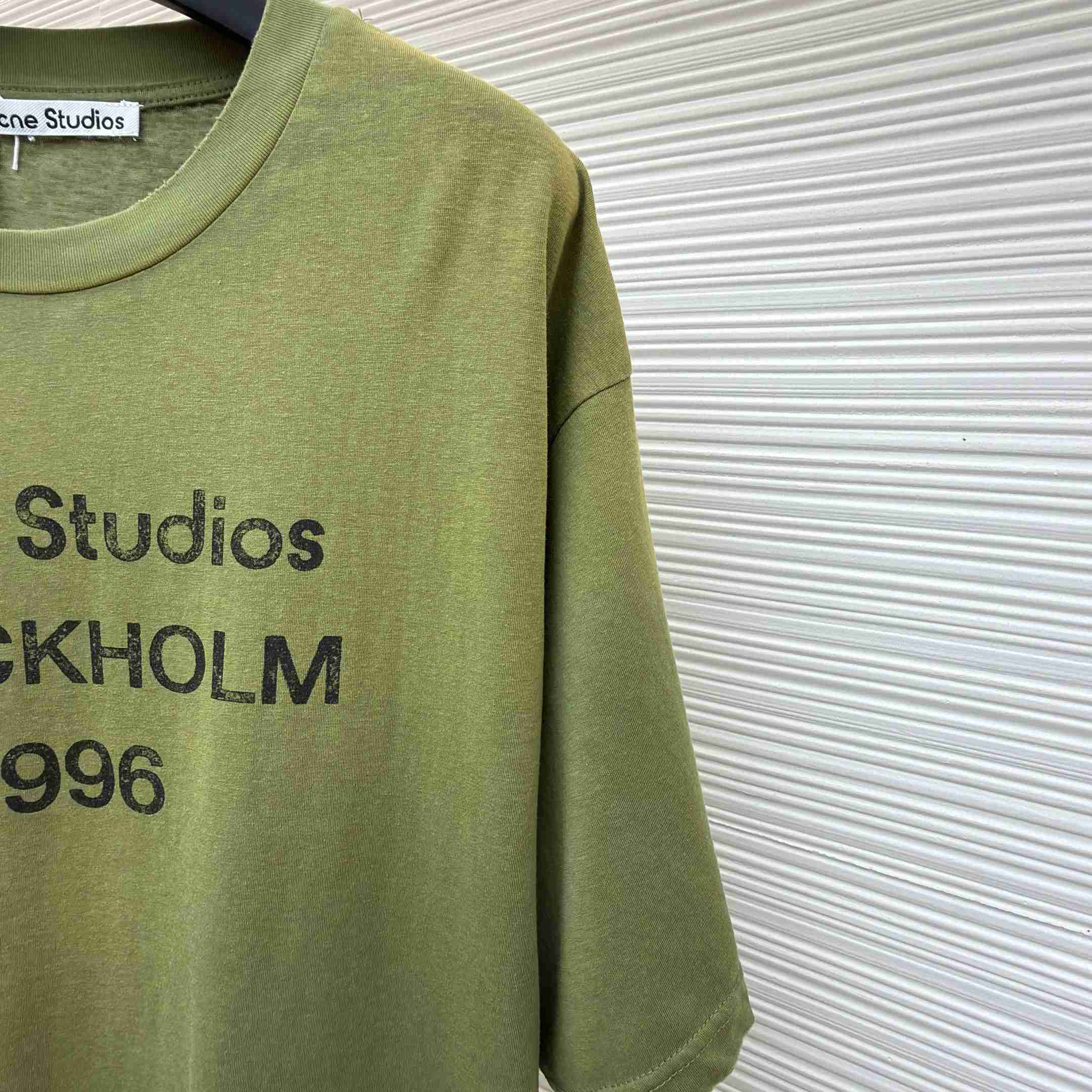 Acne Studios  Sprayed Logo T-shirt - FashionPlug