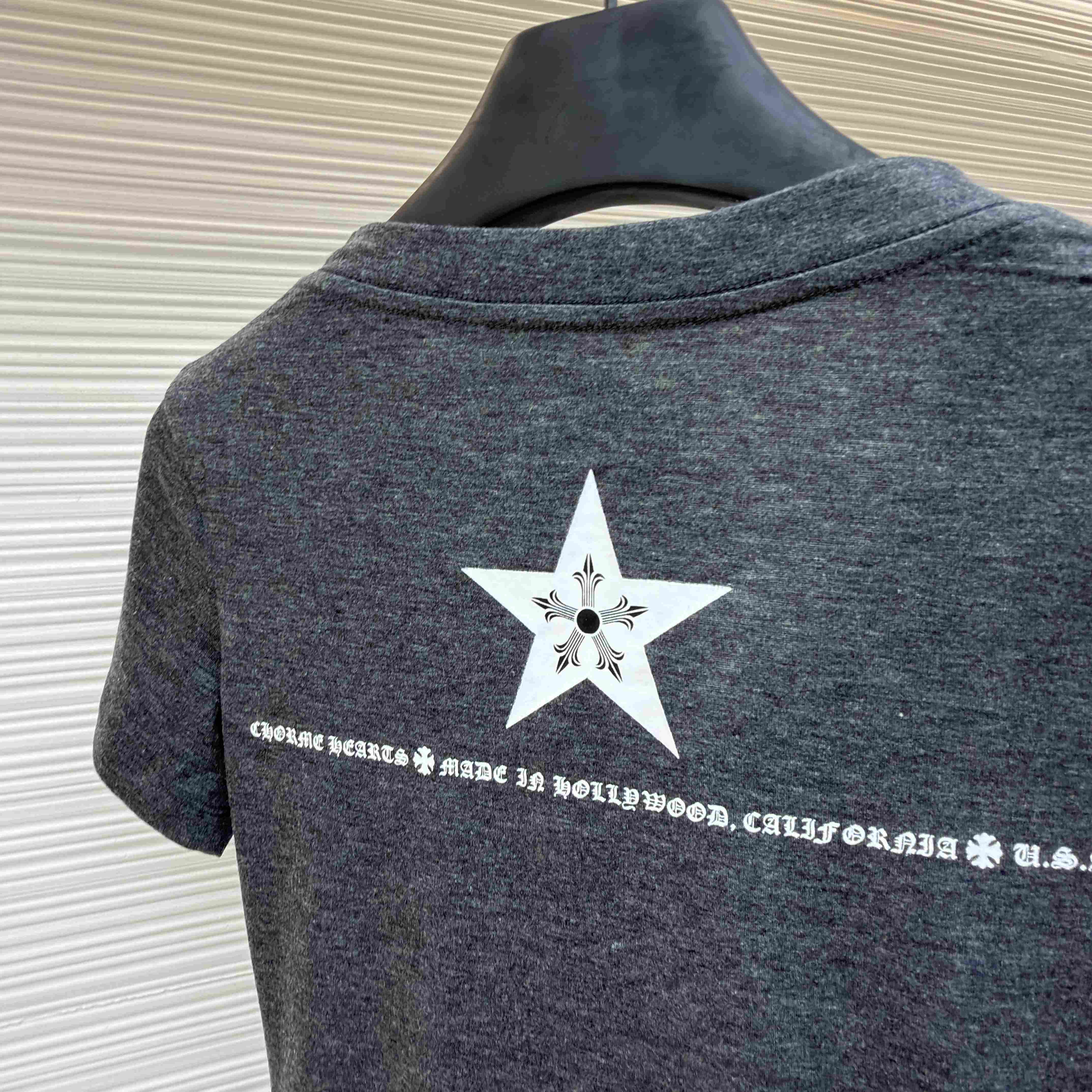 Chrome Hearts Multi-Star V-Neck T-Shirt - Grey  - FashionPlug