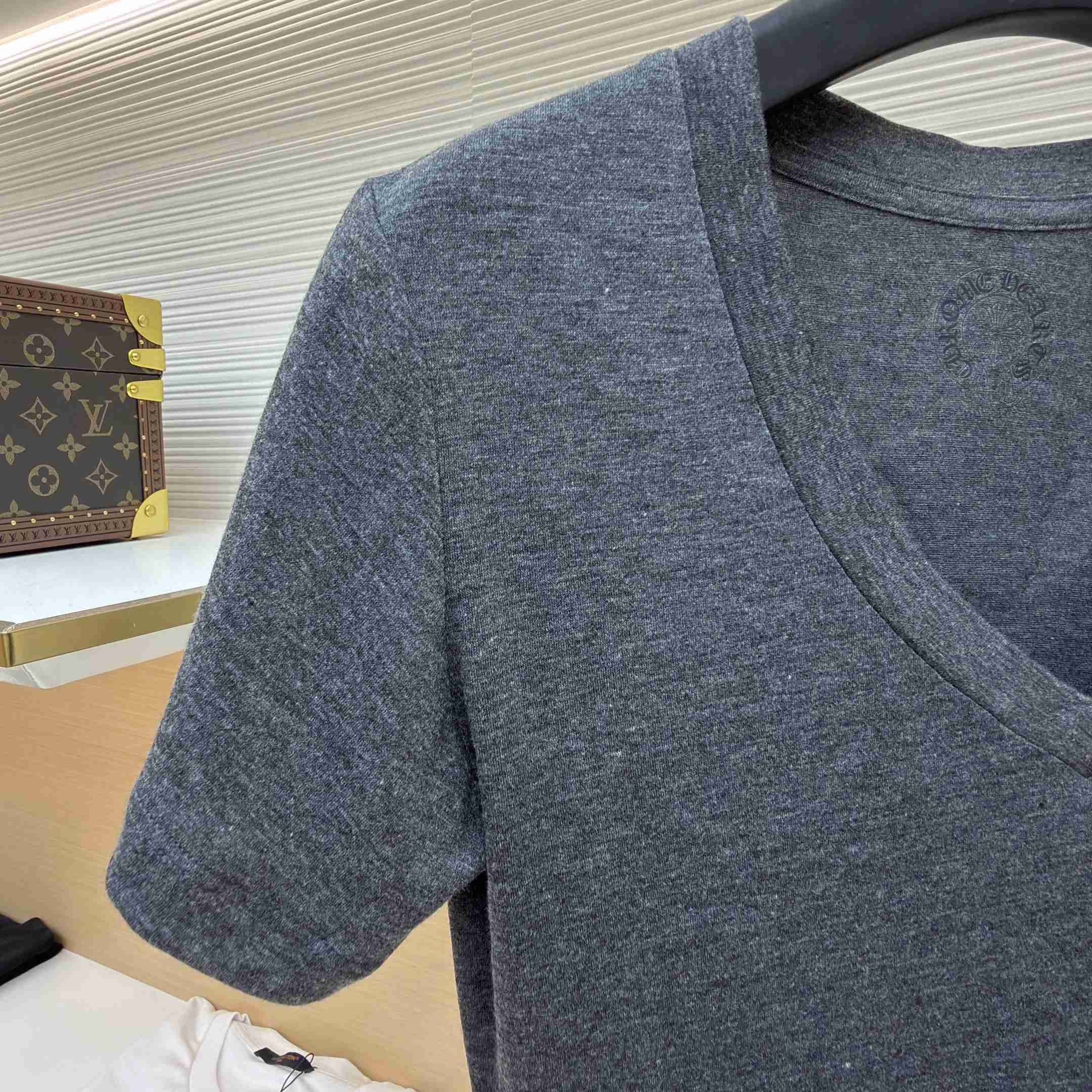 Chrome Hearts V Neck Cemetery Cross T-Shirt - FashionPlug