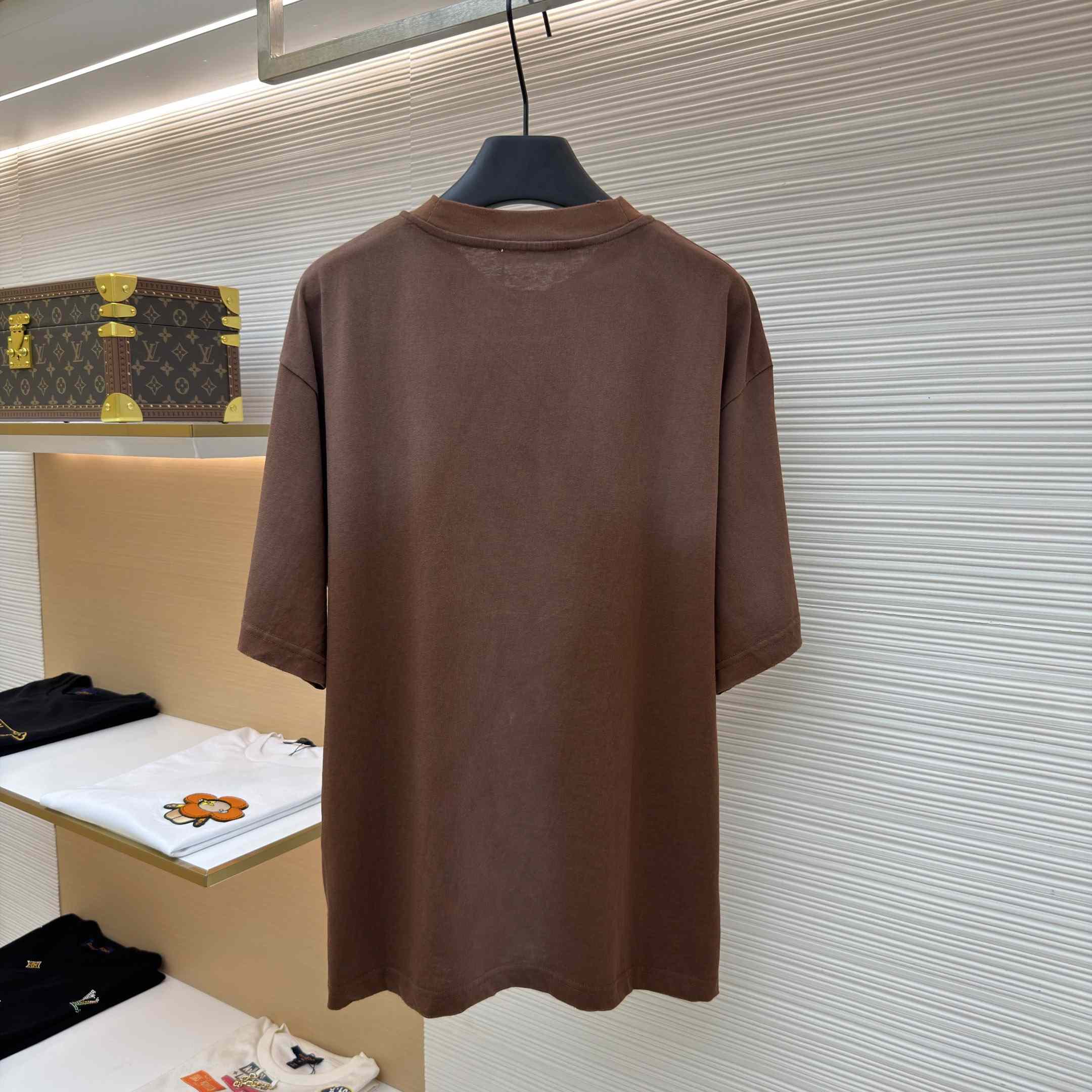 Acne Studios  Sprayed Logo T-shirt - FashionPlug
