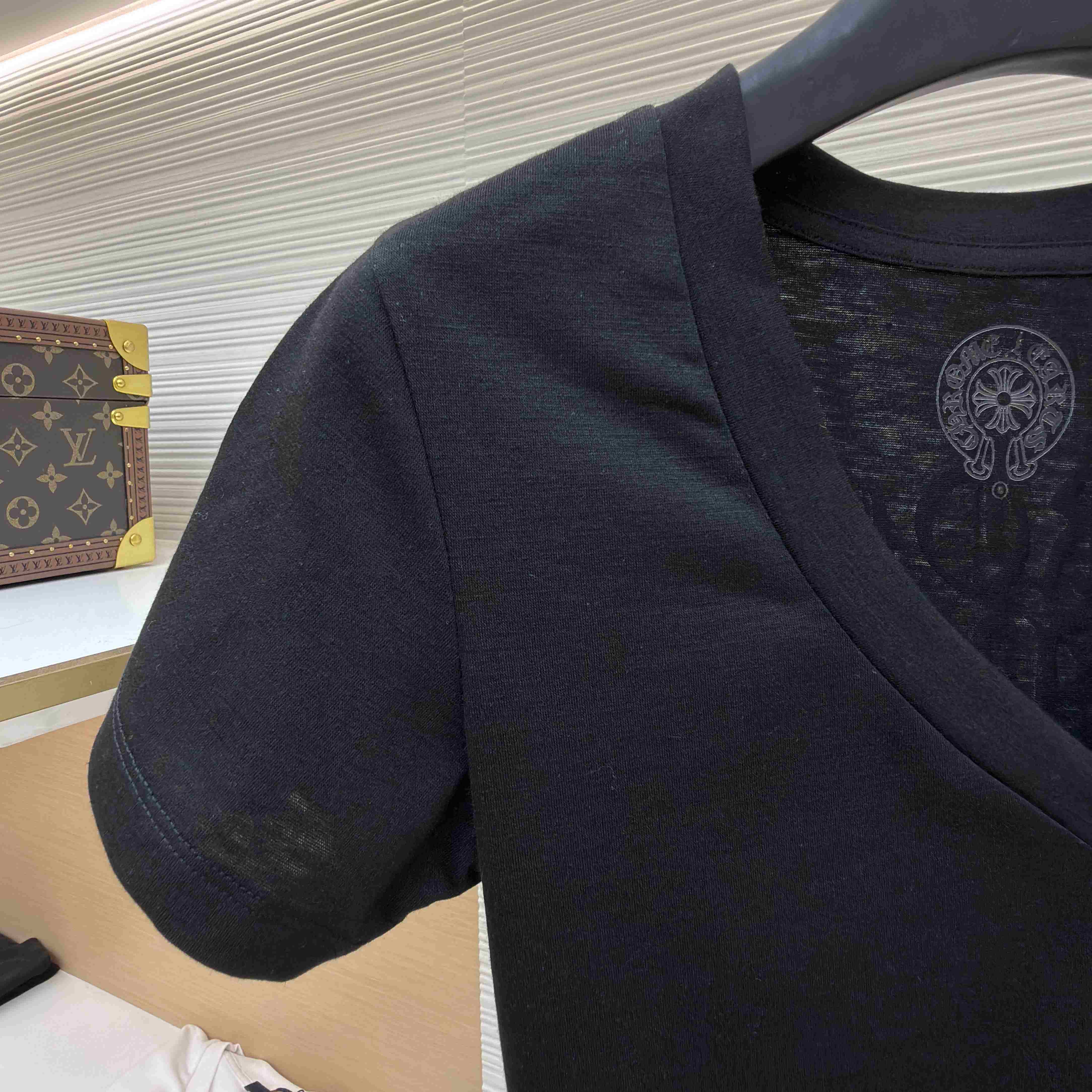 Chrome Hearts V-Neck T-Shirt 'Black' - FashionPlug