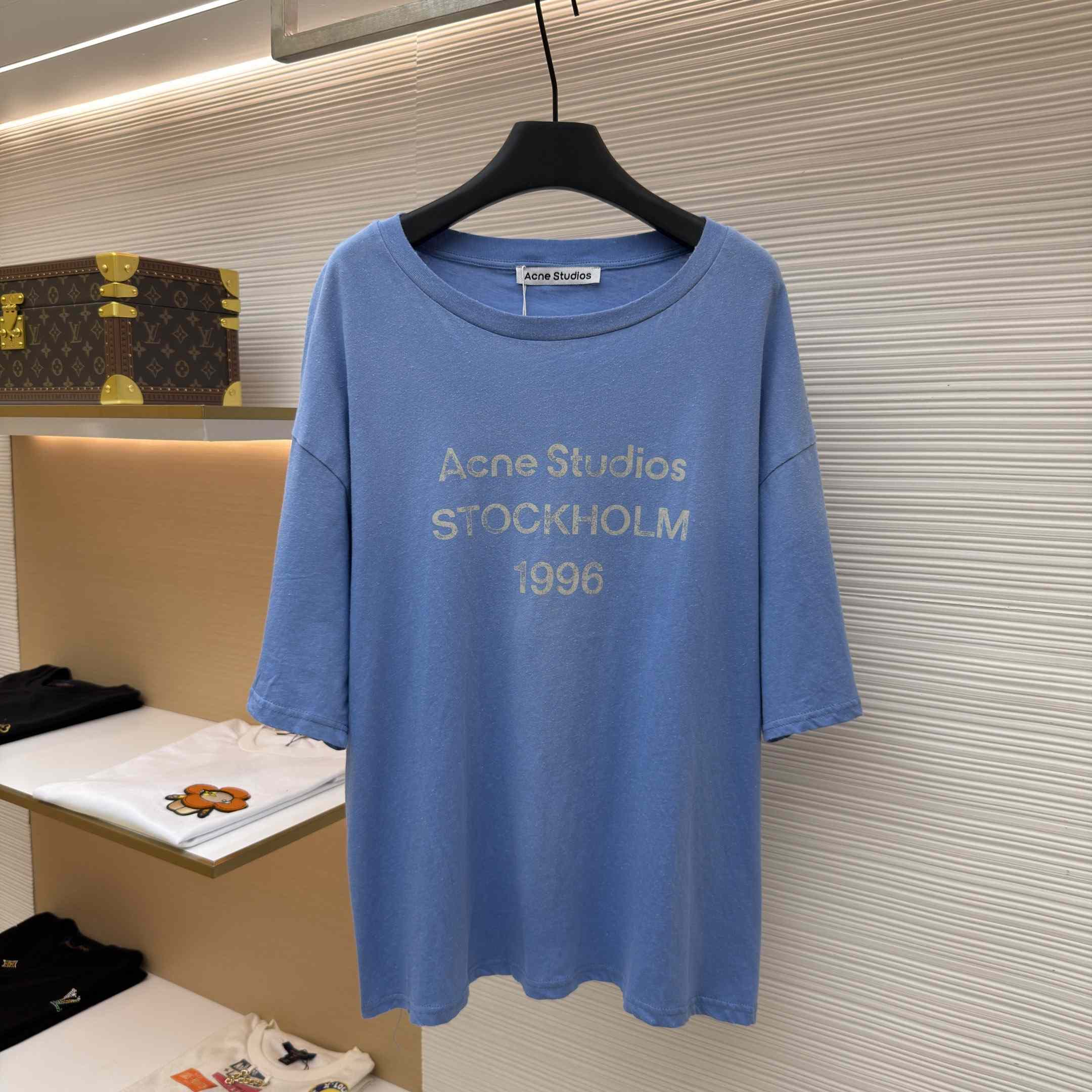Acne Studios  Sprayed Logo T-shirt - FashionPlug