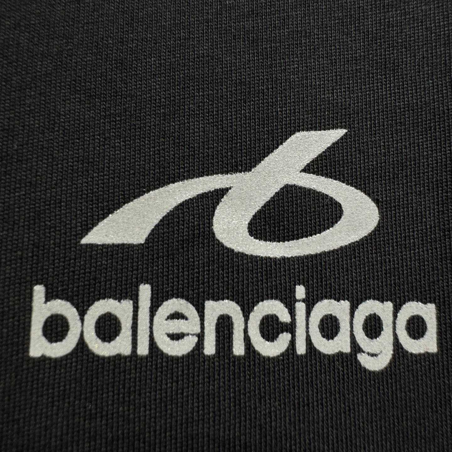 Balenciaga Bodies Medium Fit T-shirt In Black - FashionPlug