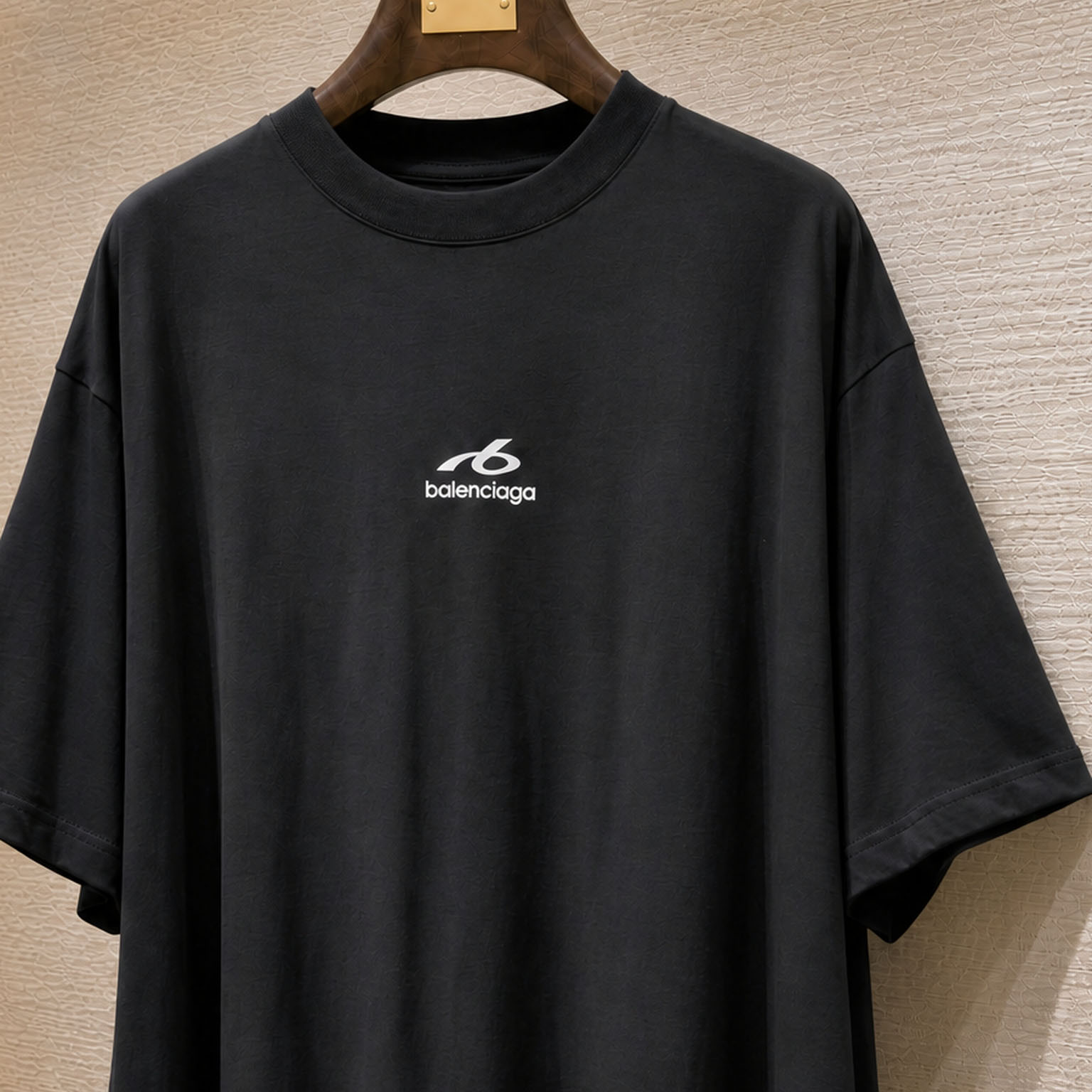 Balenciaga Bodies Medium Fit T-shirt In Black - FashionPlug