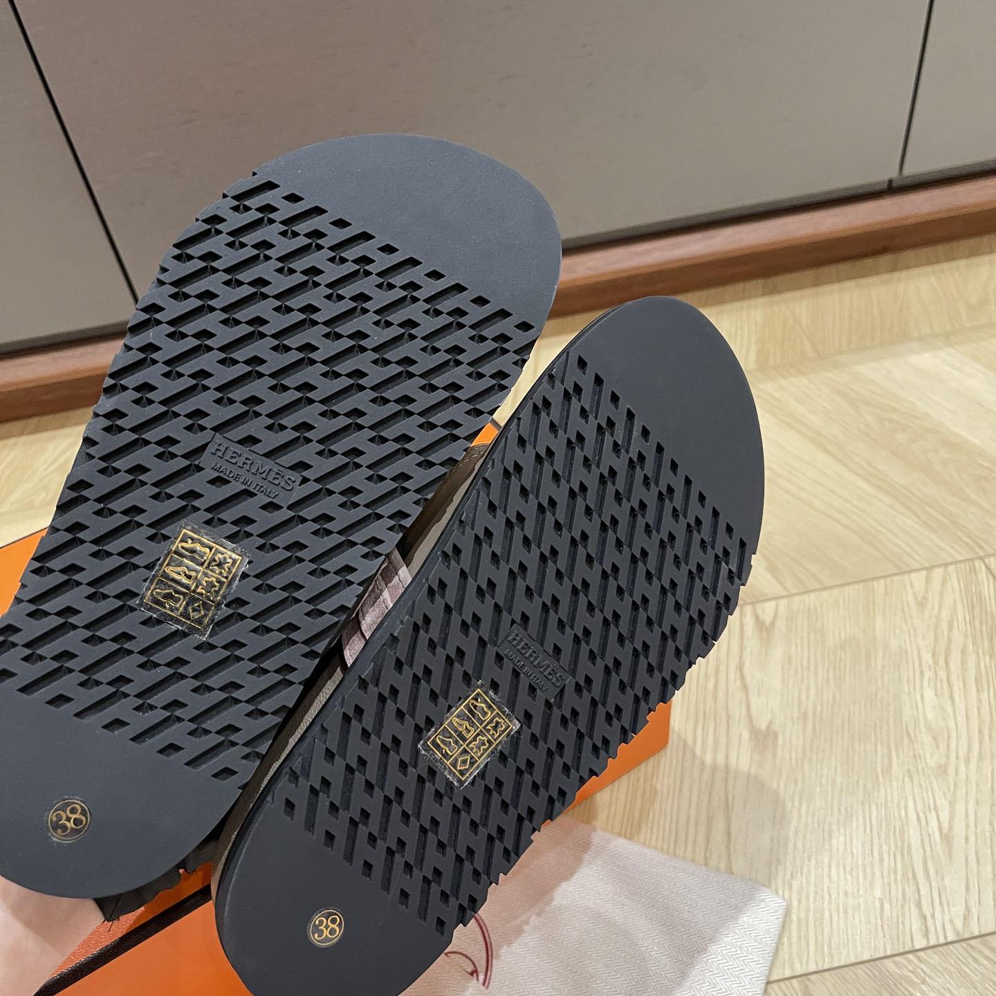 Hermes Empire Sandal - FashionPlug