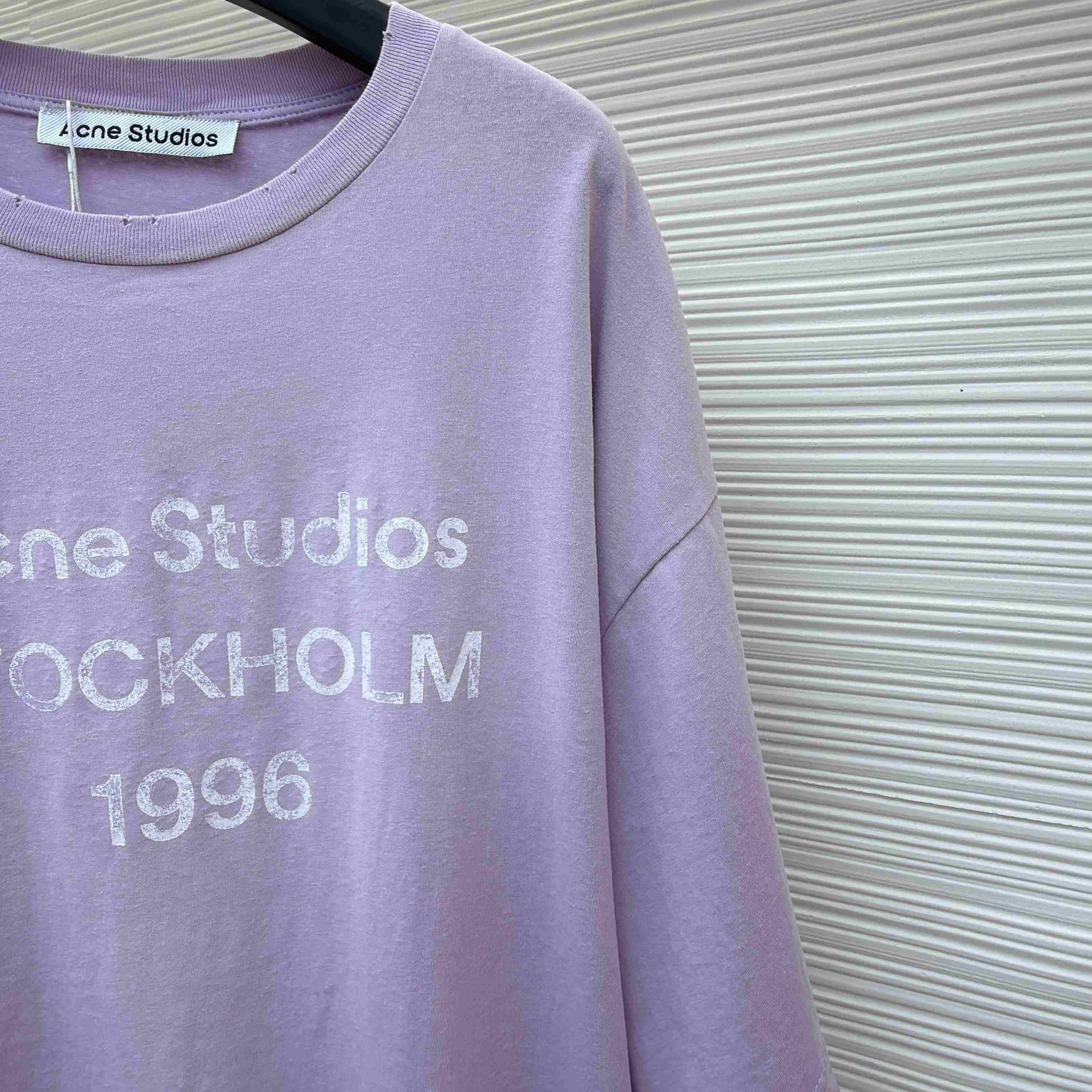 Acne Studios  Sprayed Logo T-shirt - FashionPlug