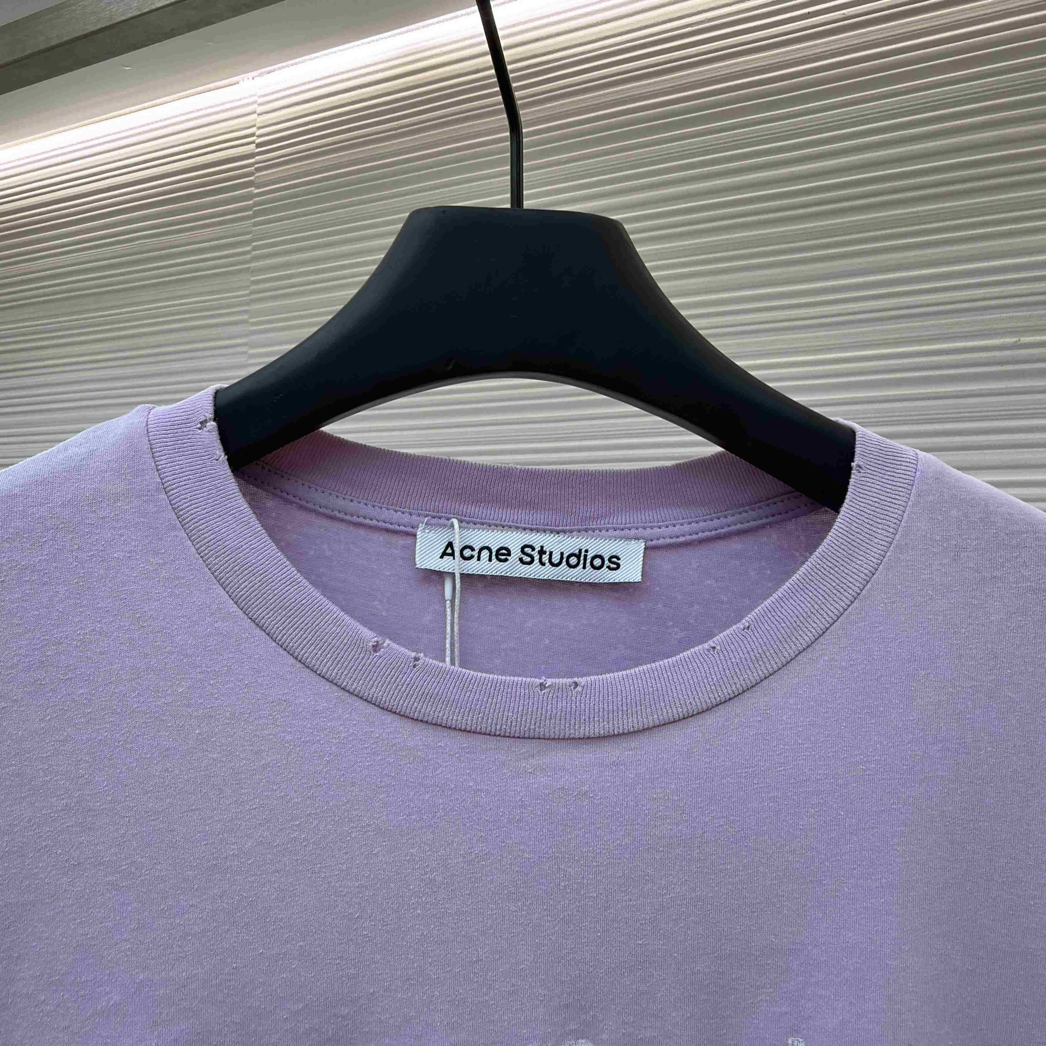 Acne Studios  Sprayed Logo T-shirt - FashionPlug