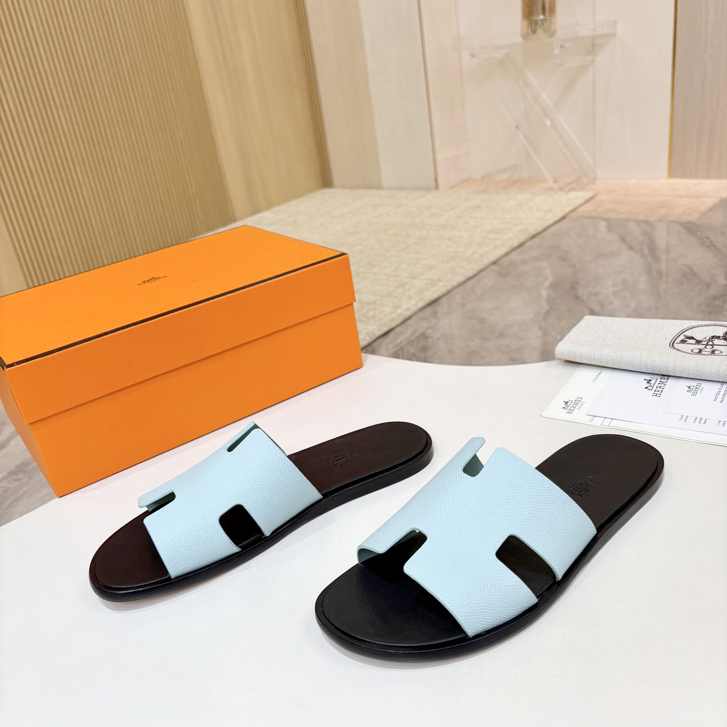 Hermes Izmir Sandal - FashionPlug