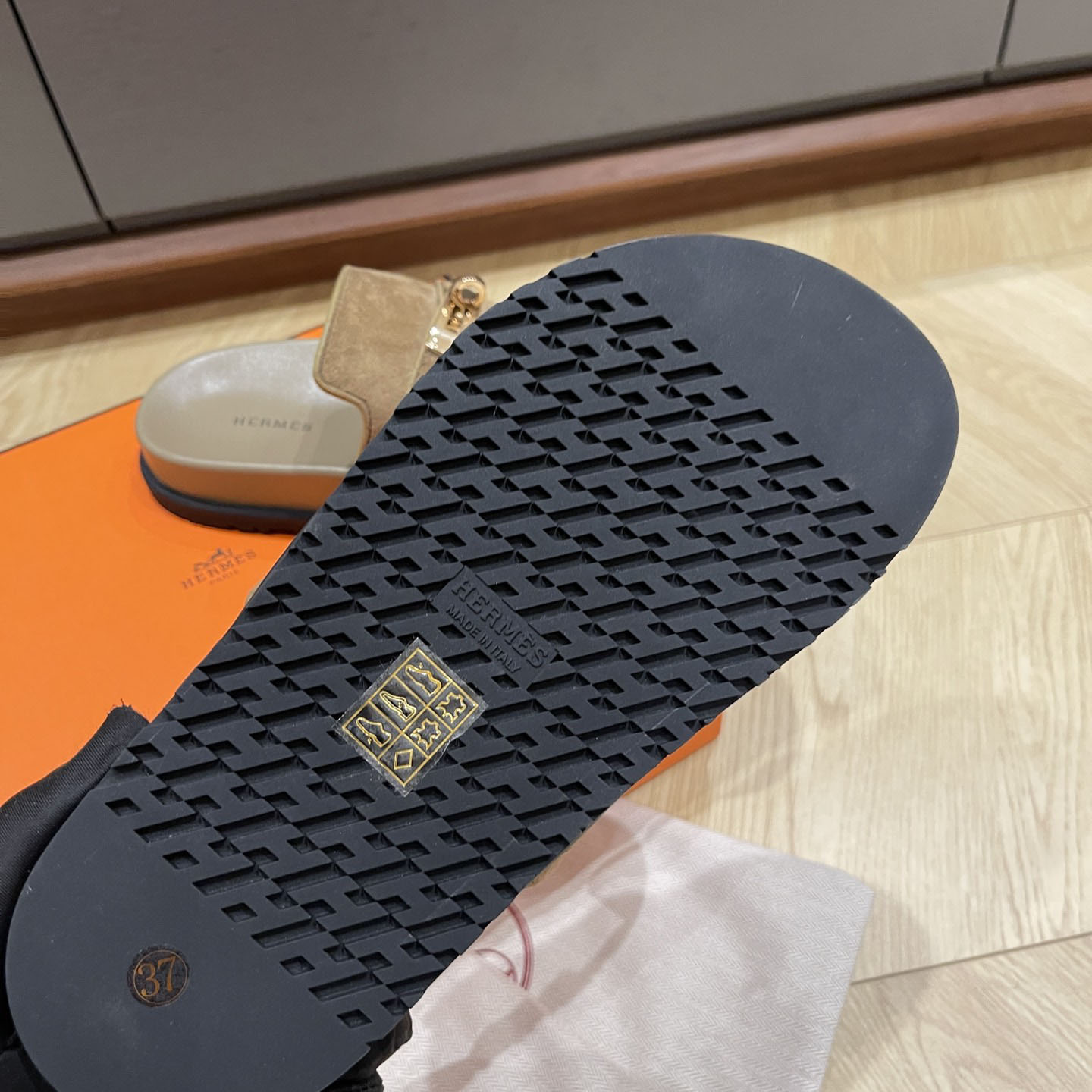 Hermes Empire Sandal - FashionPlug
