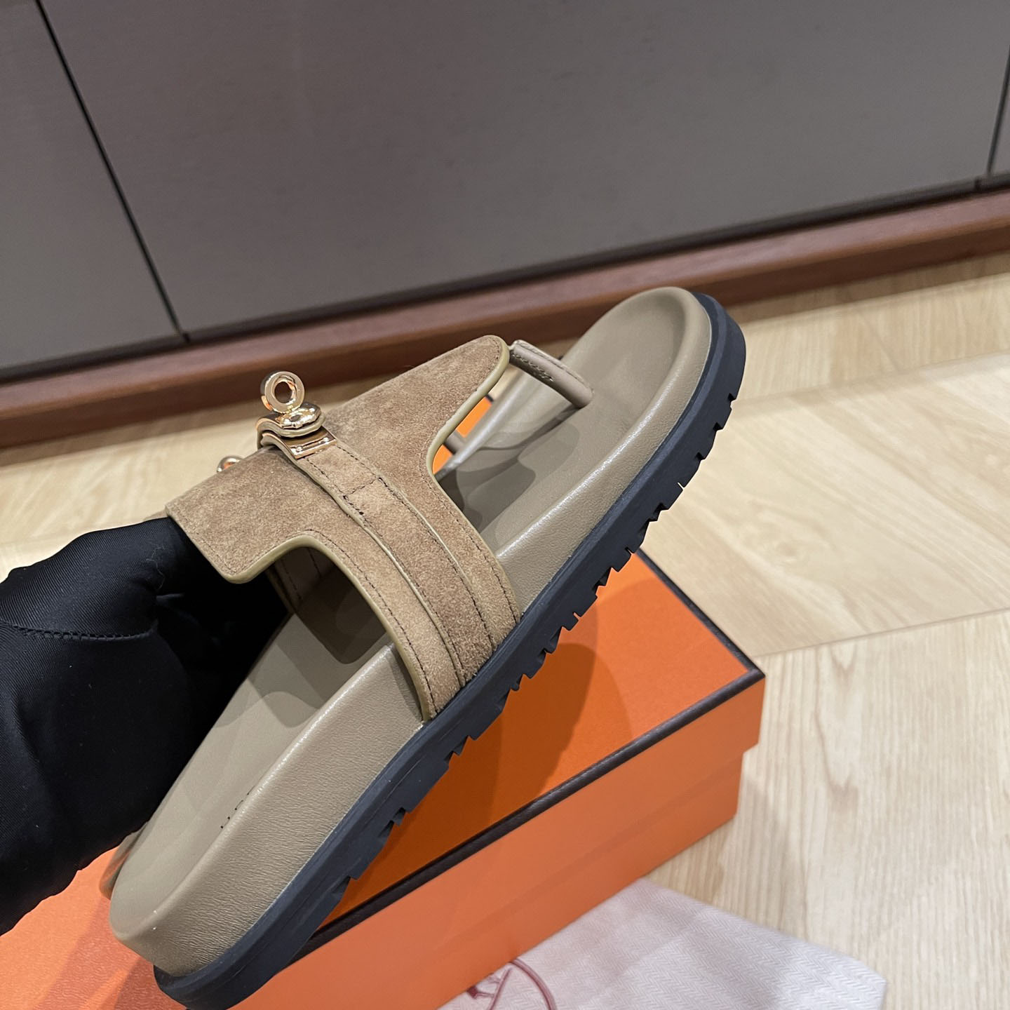 Hermes Empire Sandal - FashionPlug