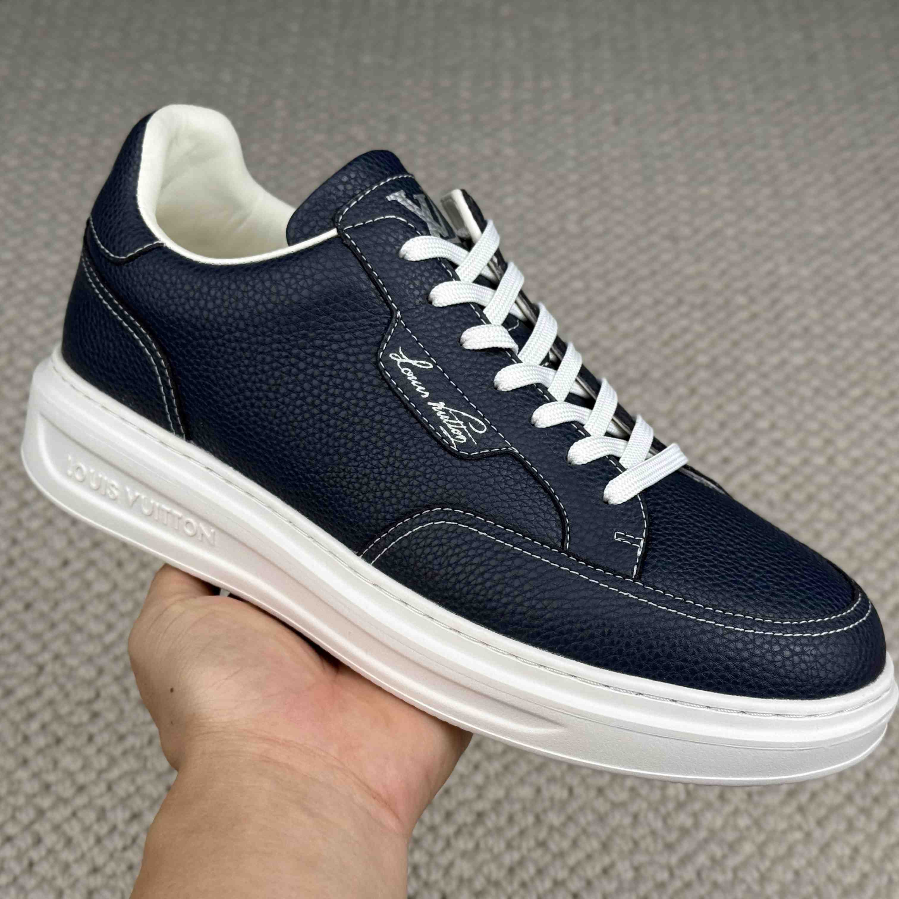 Louis Vuitton Beverly Hills Sneaker 1AJ852 - FashionPlug