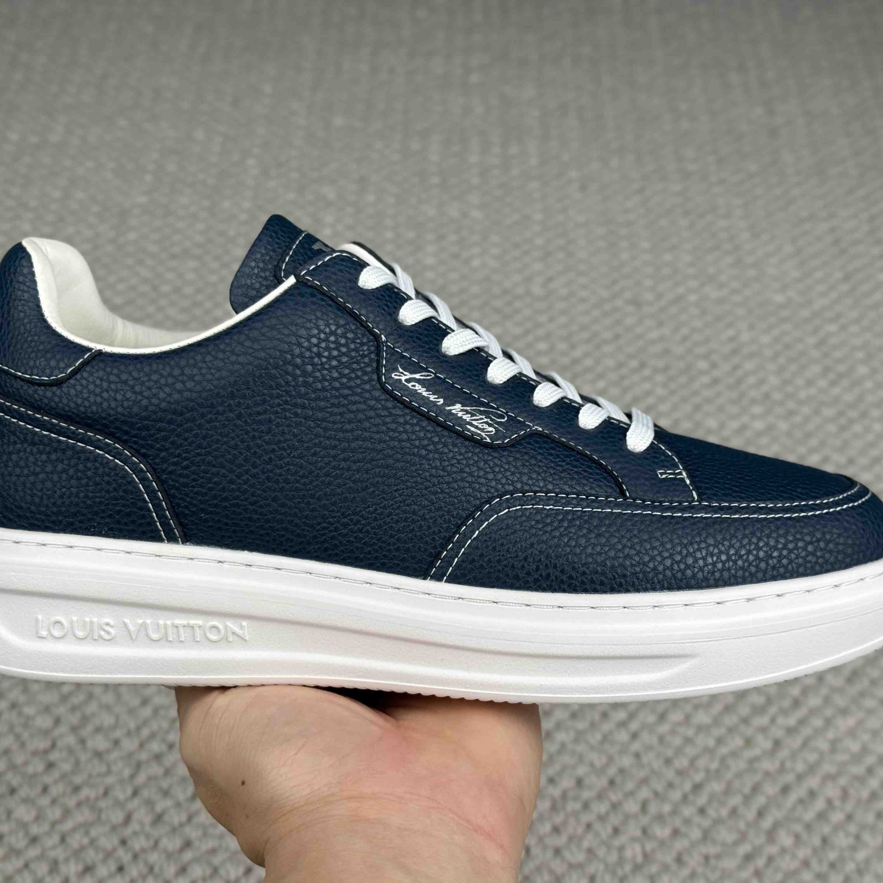 Louis Vuitton Beverly Hills Sneaker 1AJ852 - FashionPlug