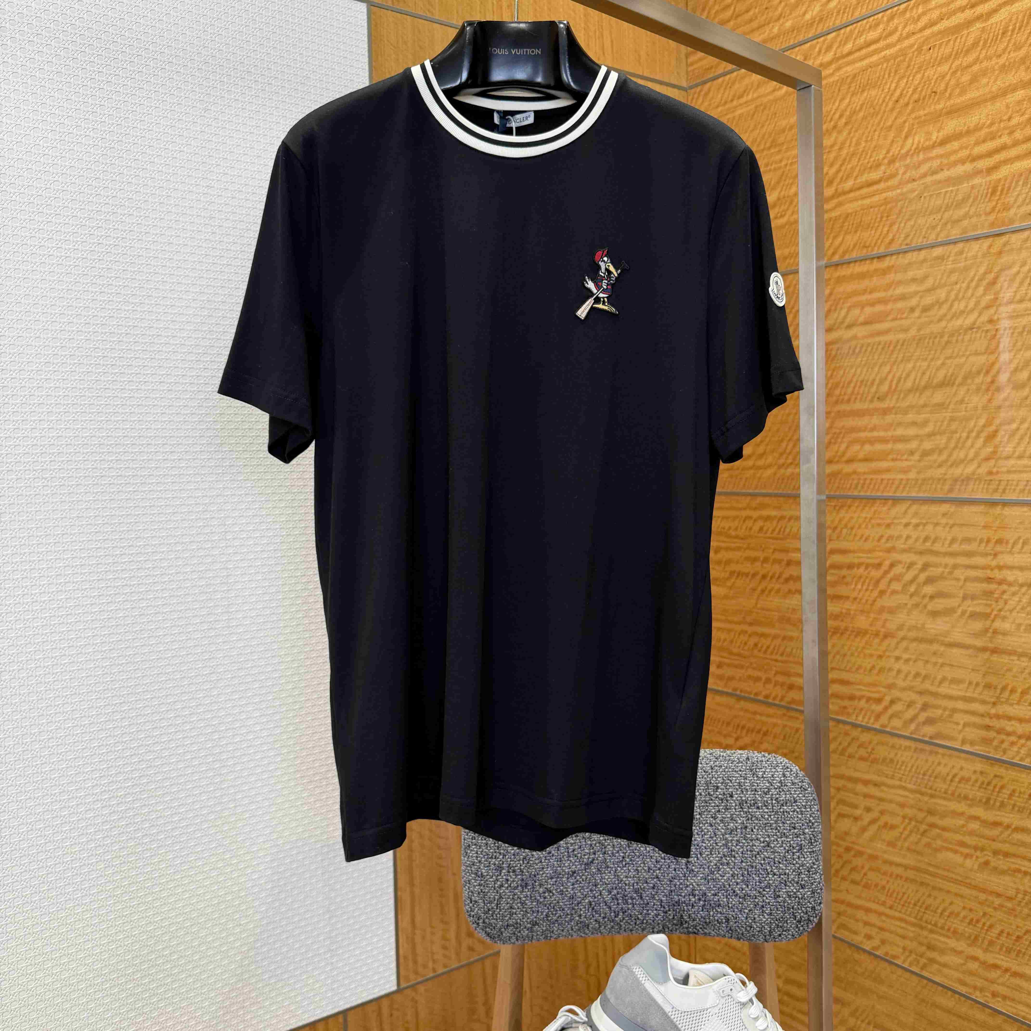 Moncler MonDuck Logo Patch Cotton T-Shirt - FashionPlug