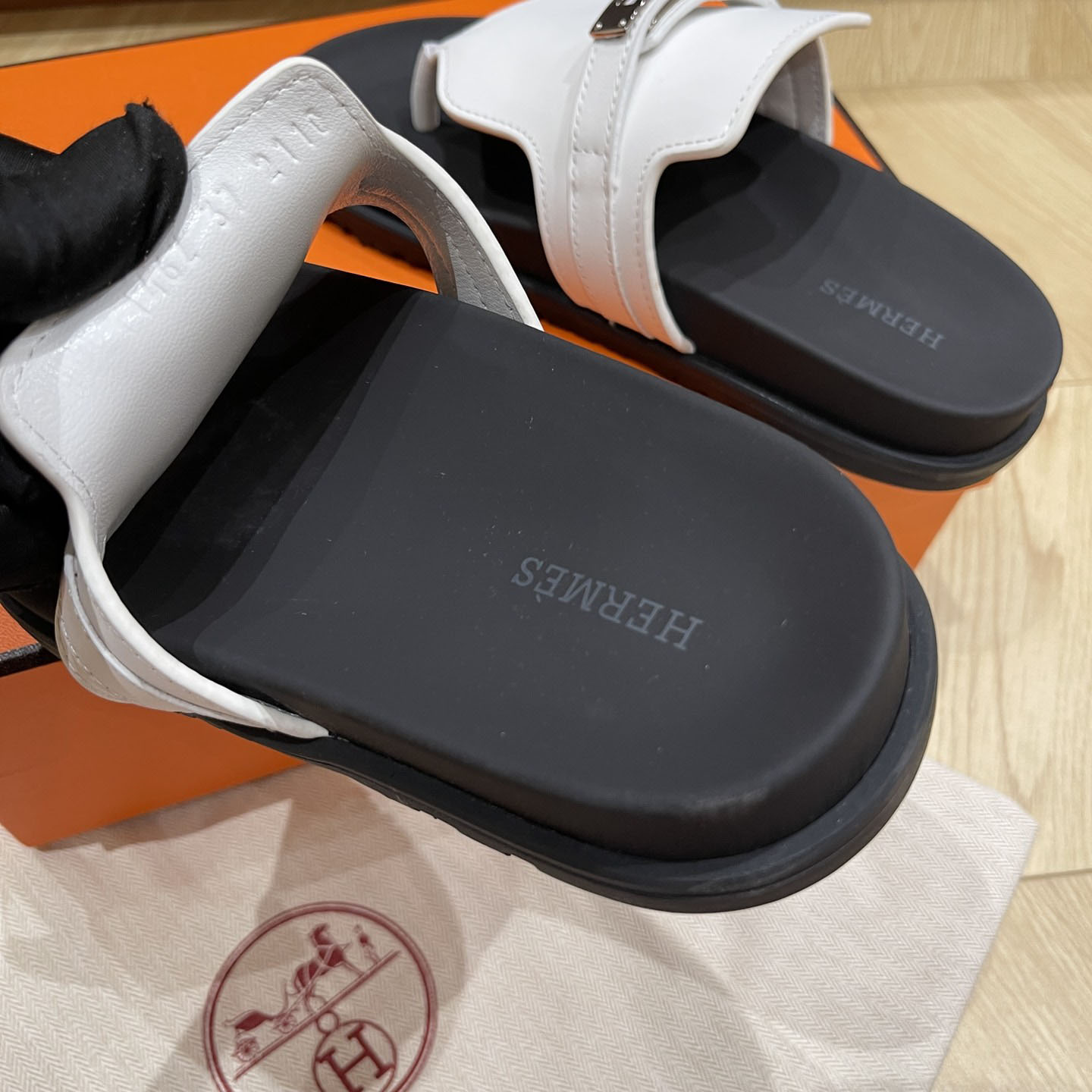 Hermes Empire Sandal - FashionPlug