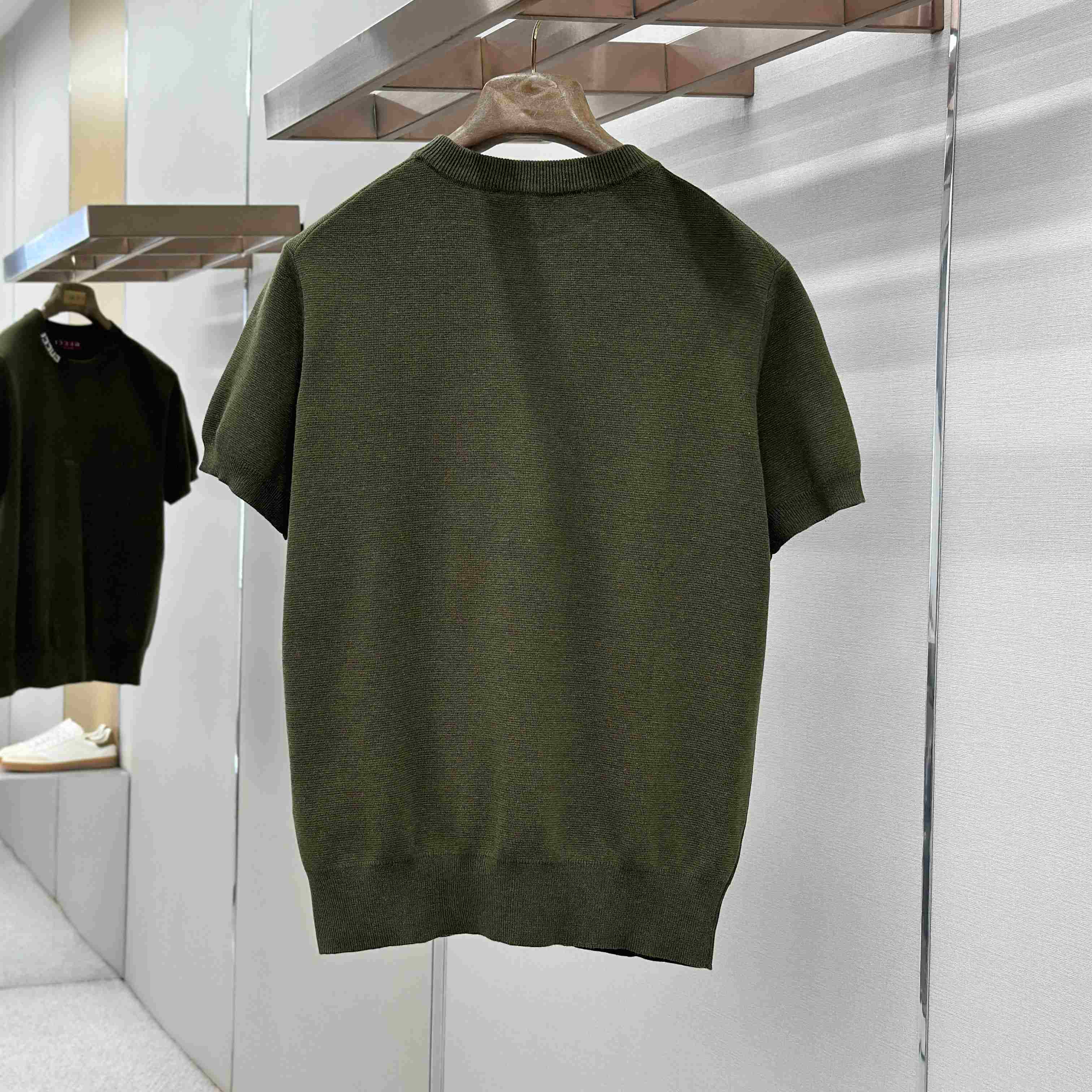 Gucci Silk Cotton Knit T-shirt With Intarsia - FashionPlug
