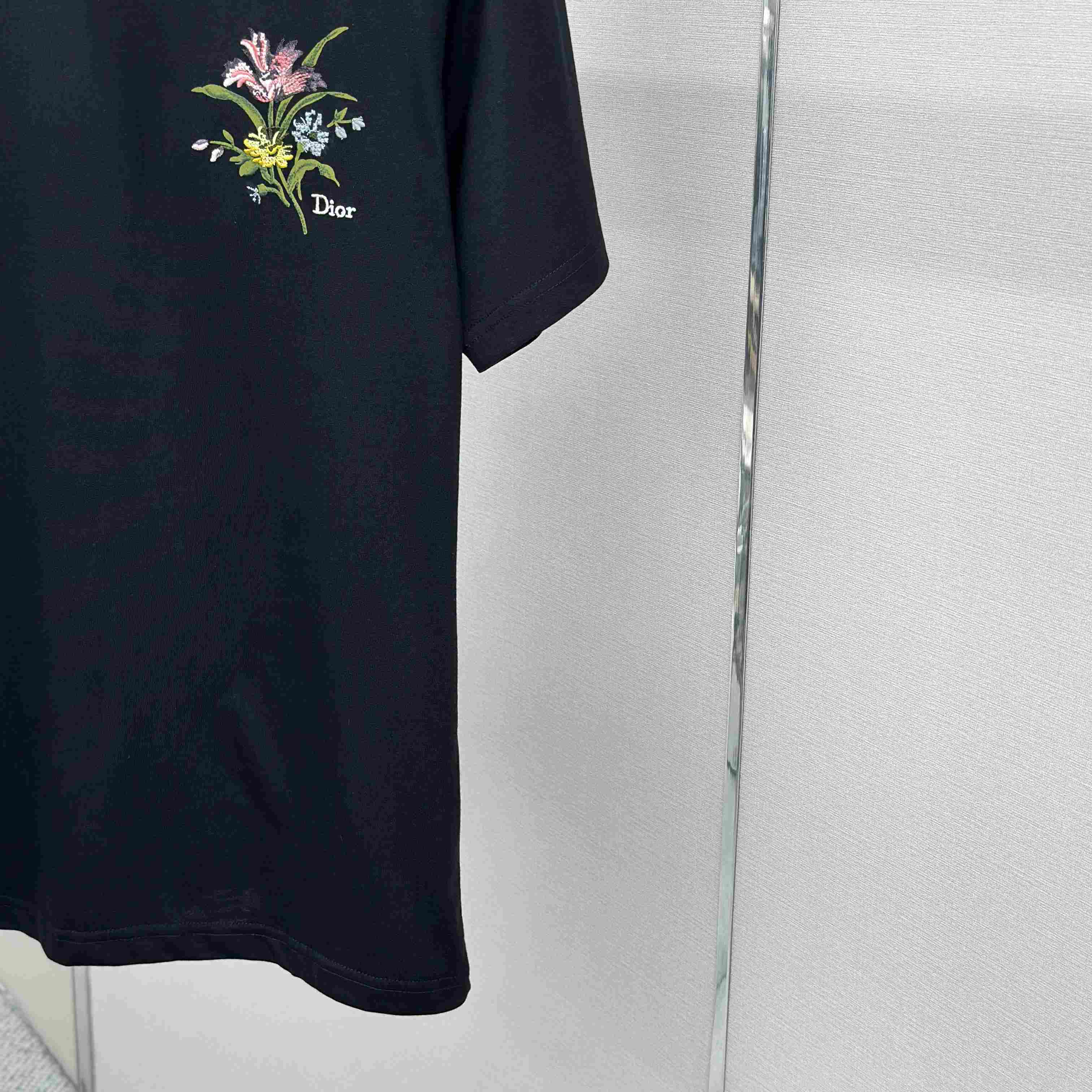 Dior T-Shirt With Dior Secret Garden Motif, Relaxed Fit - FashionPlug