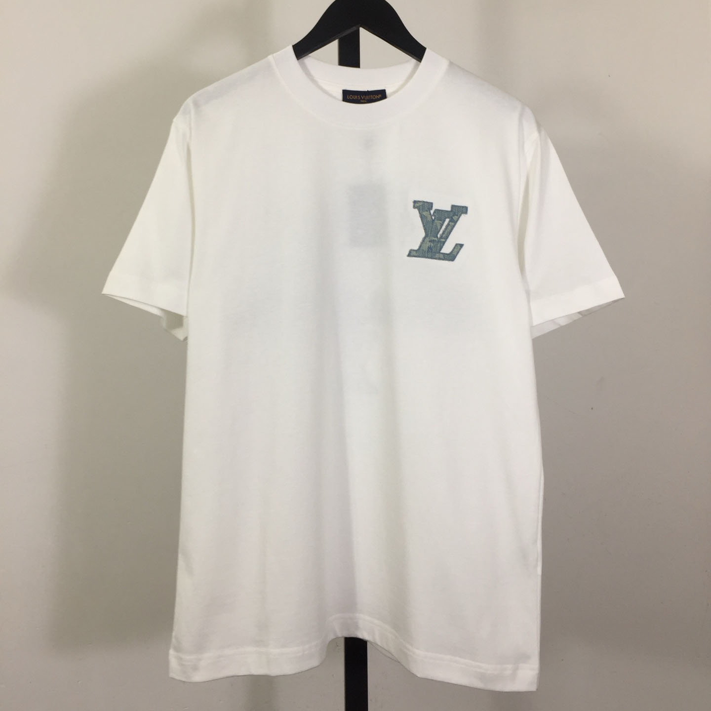 Louis Vuitton Cotton Embroidered Letter T-Shirt - FashionPlug