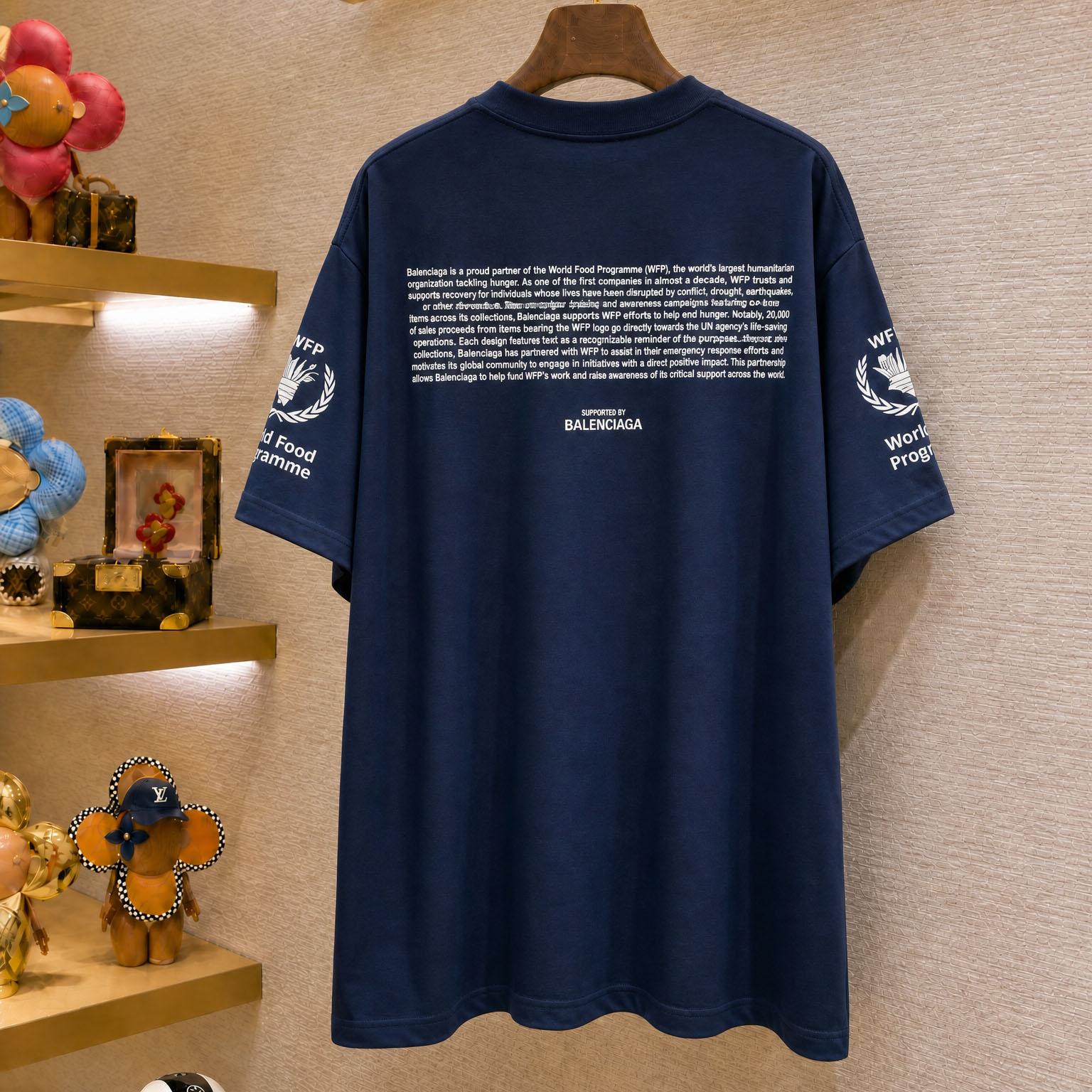 Balenciaga Wfp Medium Fit T-shirt In Navy - FashionPlug